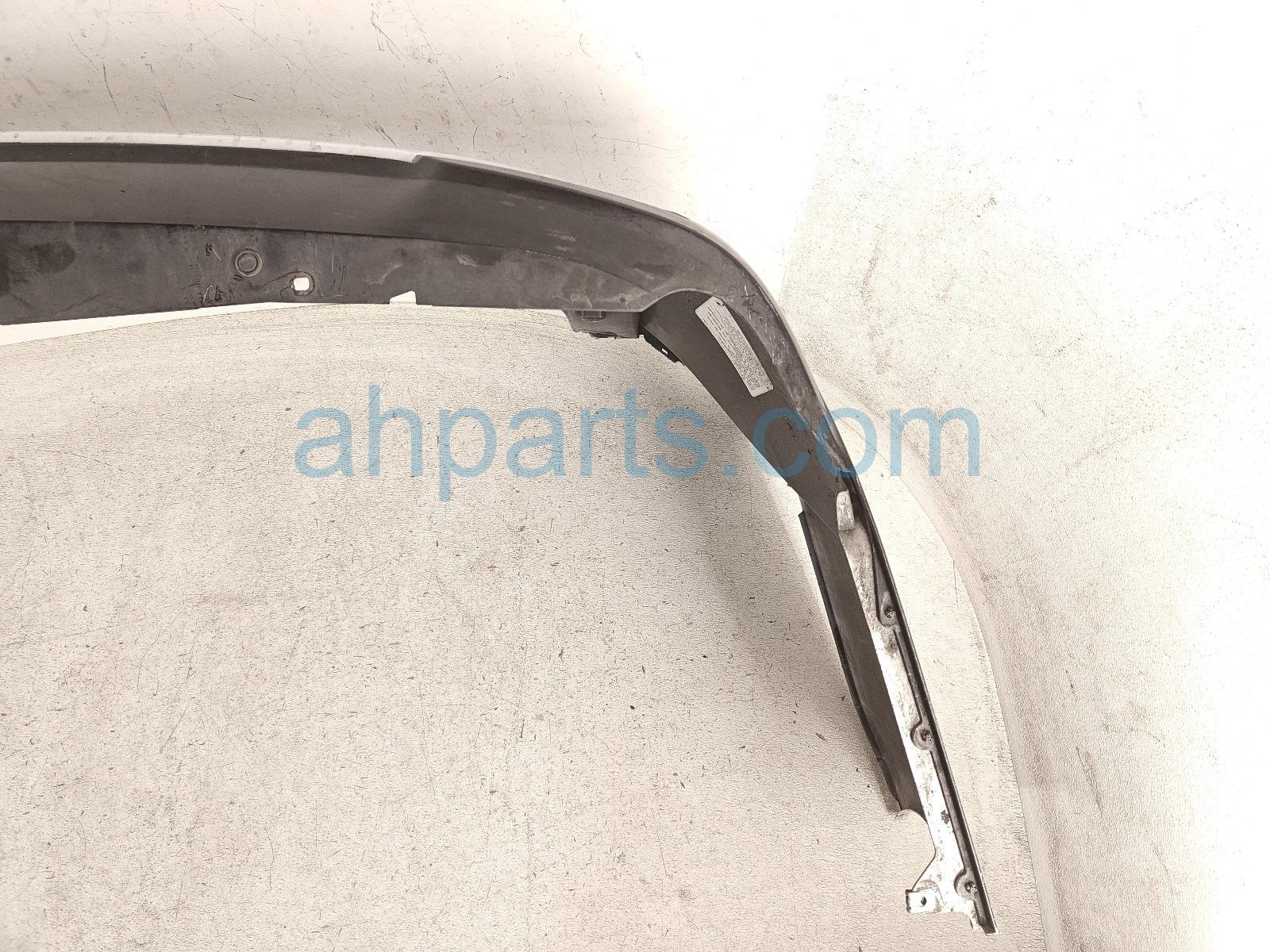 2022 Toyota Sienna Rear Bumper Cover White* 52159 08909 Replacement 2022 Toyota Sienna Rear Bumper Cover White* 52159 08909 Replacement thumbnail