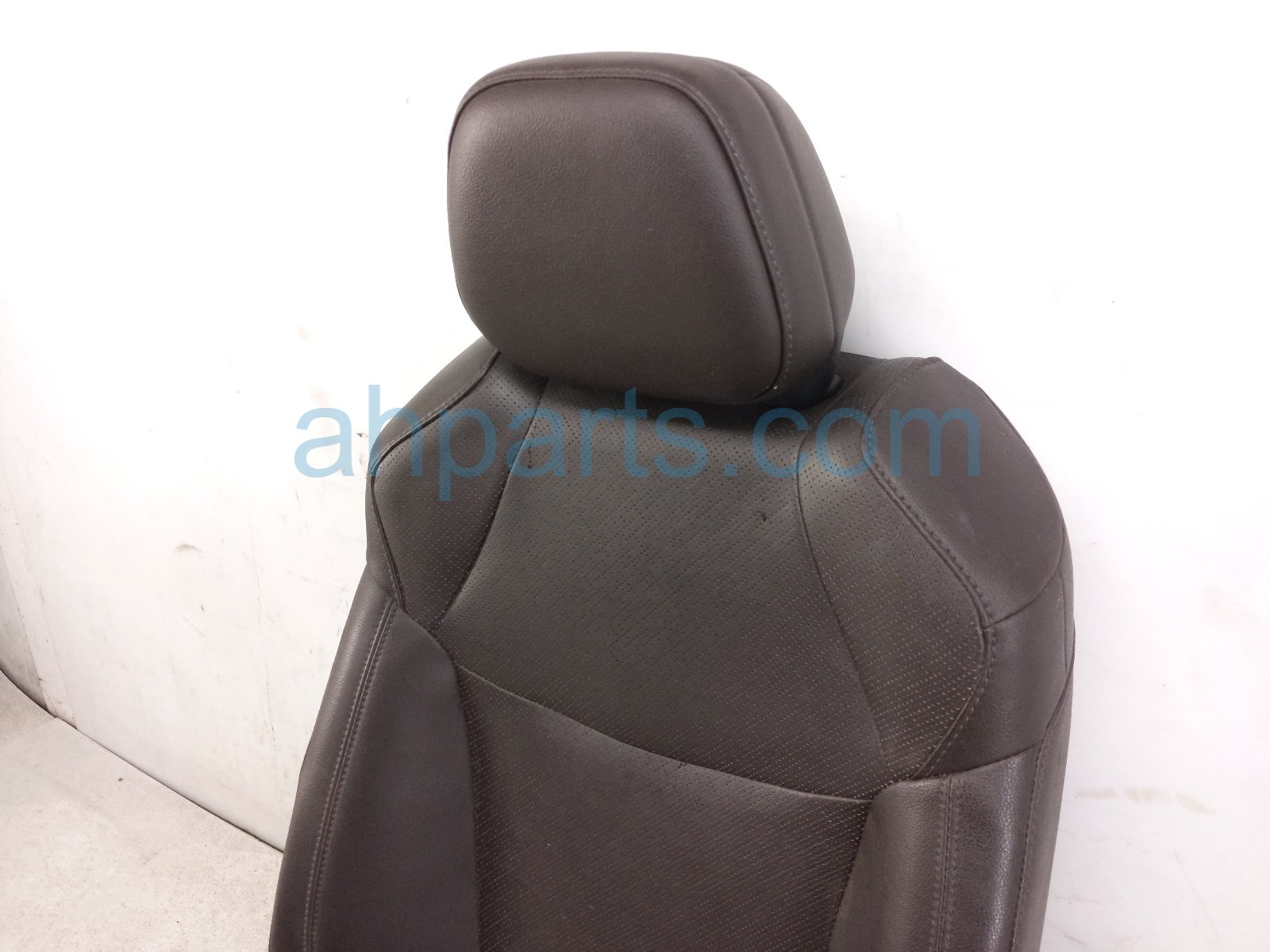 2022 Toyota Sienna Front Passenger Seat Brown W/ Airbag 71073 08280 E4 Replacement 2022 Toyota Sienna Front Passenger Seat Brown W/ Airbag 71073 08280 E4 Replacement thumbnail