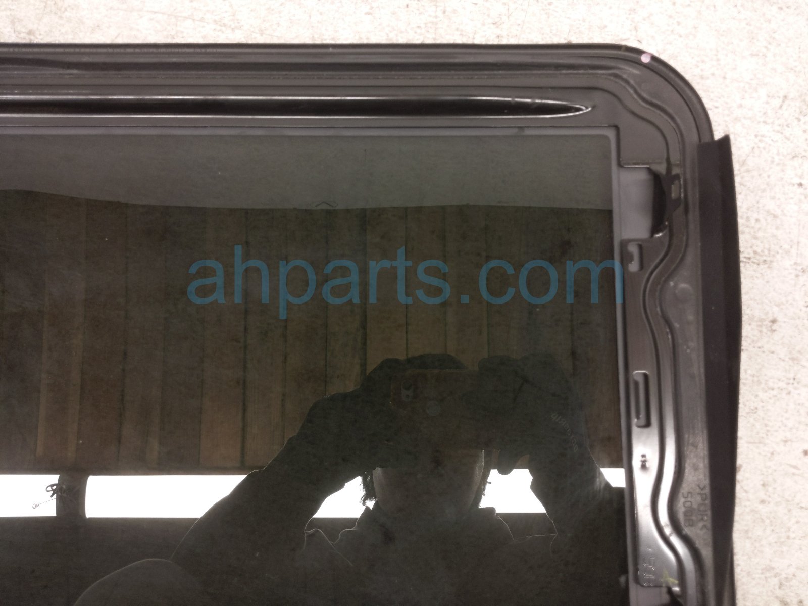 2022 Toyota Sienna Sunroof / Sun Roof Glass Window 63201 08060 Replacement 2022 Toyota Sienna Sunroof / Sun Roof Glass Window 63201 08060 Replacement thumbnail