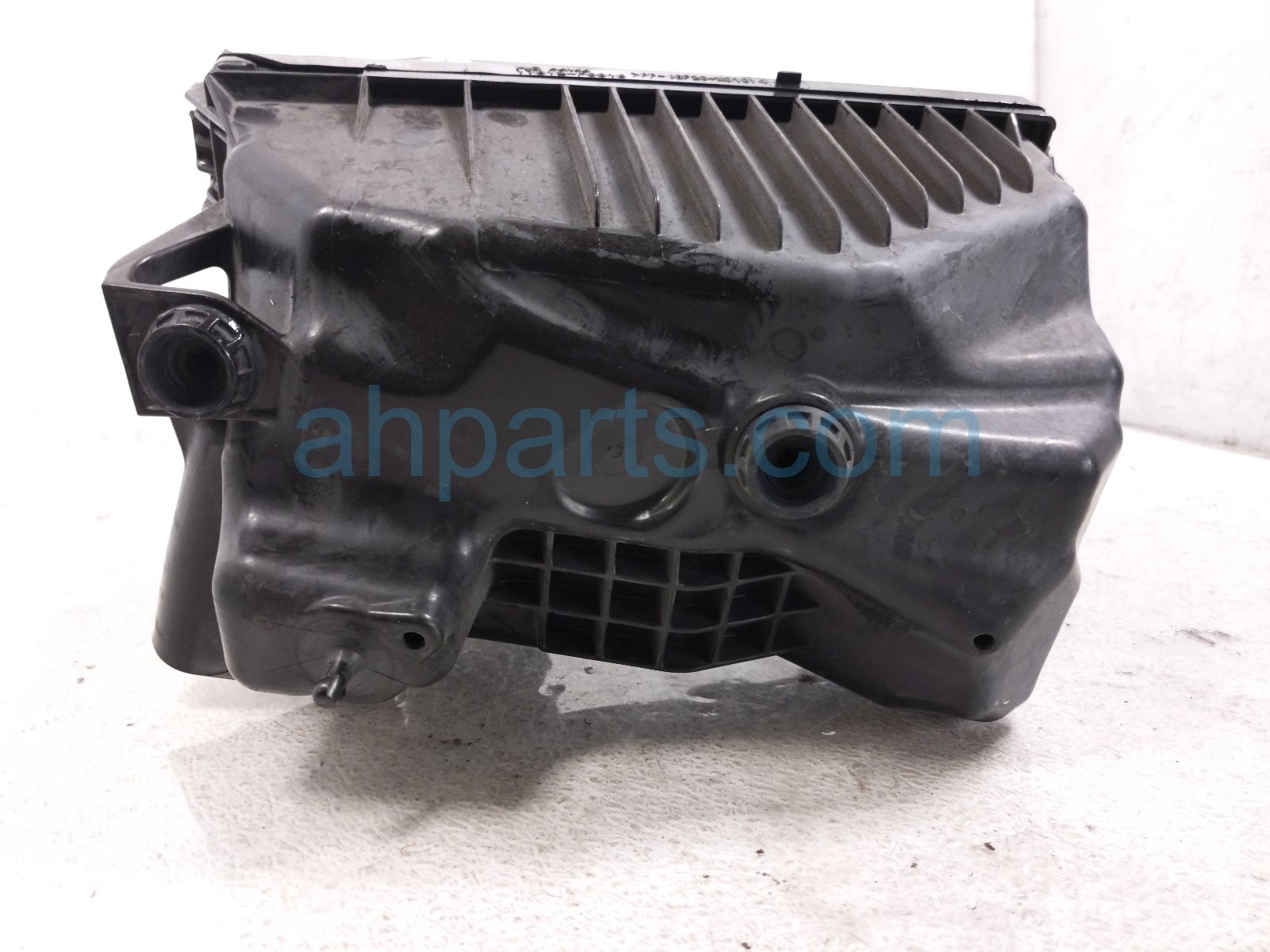 2022 Toyota Sienna Air Cleaner Intake Box 17700 F0270 Replacement 2022 Toyota Sienna Air Cleaner Intake Box 17700 F0270 Replacement thumbnail