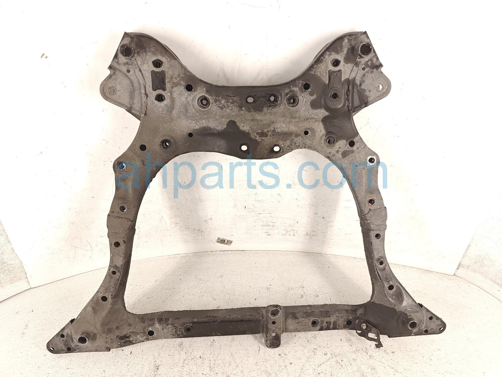 Toyota FRONT ENGINE SUB FRAME / CRADLE