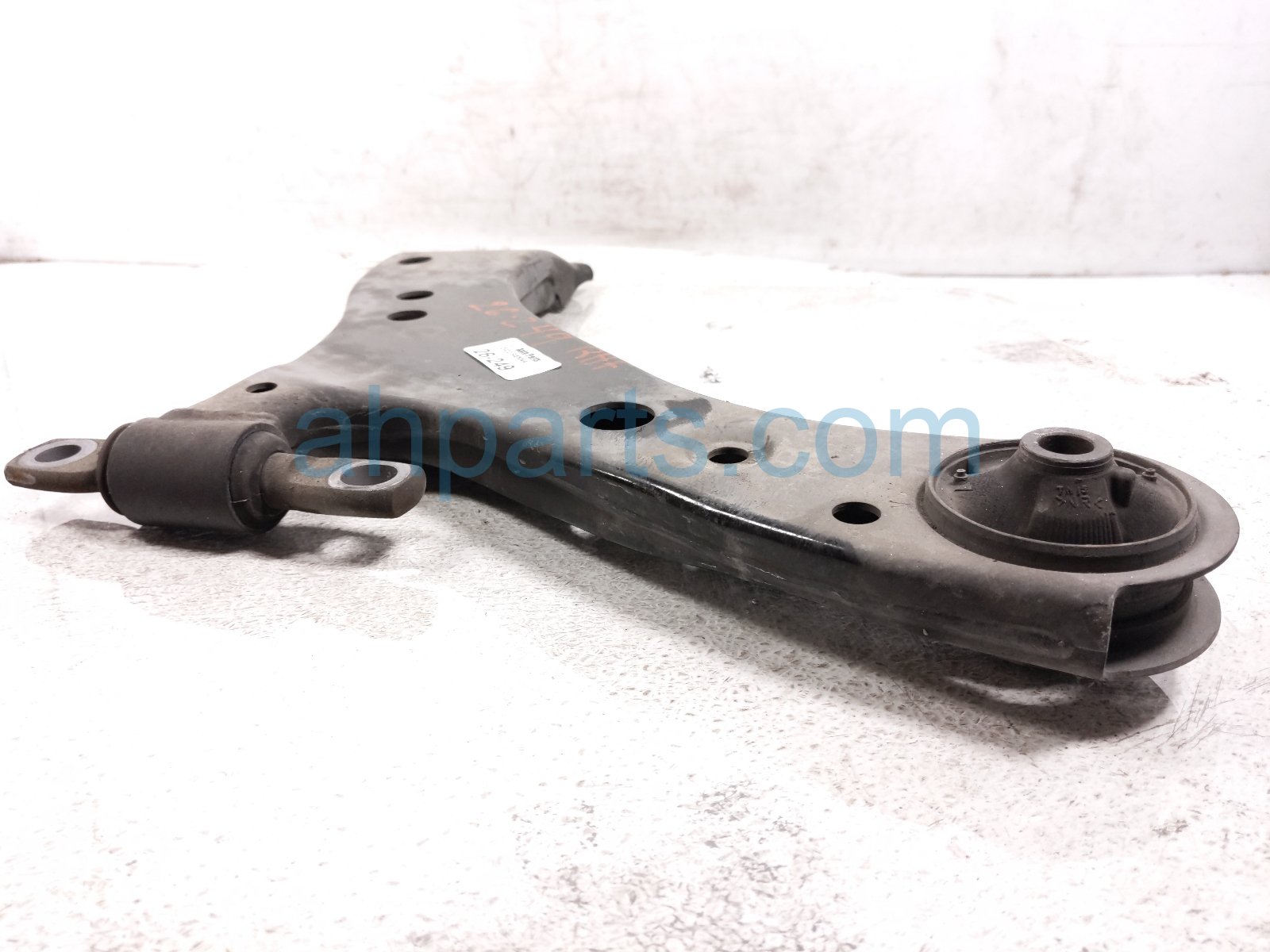 2022 Toyota Sienna Front Passenger Lower Control Arm 48068 08050 Replacement 2022 Toyota Sienna Front Passenger Lower Control Arm 48068 08050 Replacement thumbnail