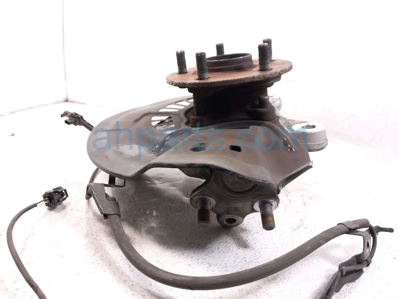 2022 Toyota Sienna Front Passenger Spindle Knuckle Hub Fwd 43201 0E010 Replacement 2022 Toyota Sienna Front Passenger Spindle Knuckle Hub Fwd 43201 0E010 Replacement thumbnail