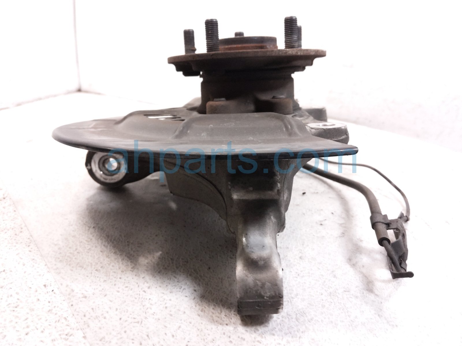 2022 Toyota Sienna Front Driver Spindle Knuckle Hub Fwd 43202 0E010 Replacement 2022 Toyota Sienna Front Driver Spindle Knuckle Hub Fwd 43202 0E010 Replacement thumbnail