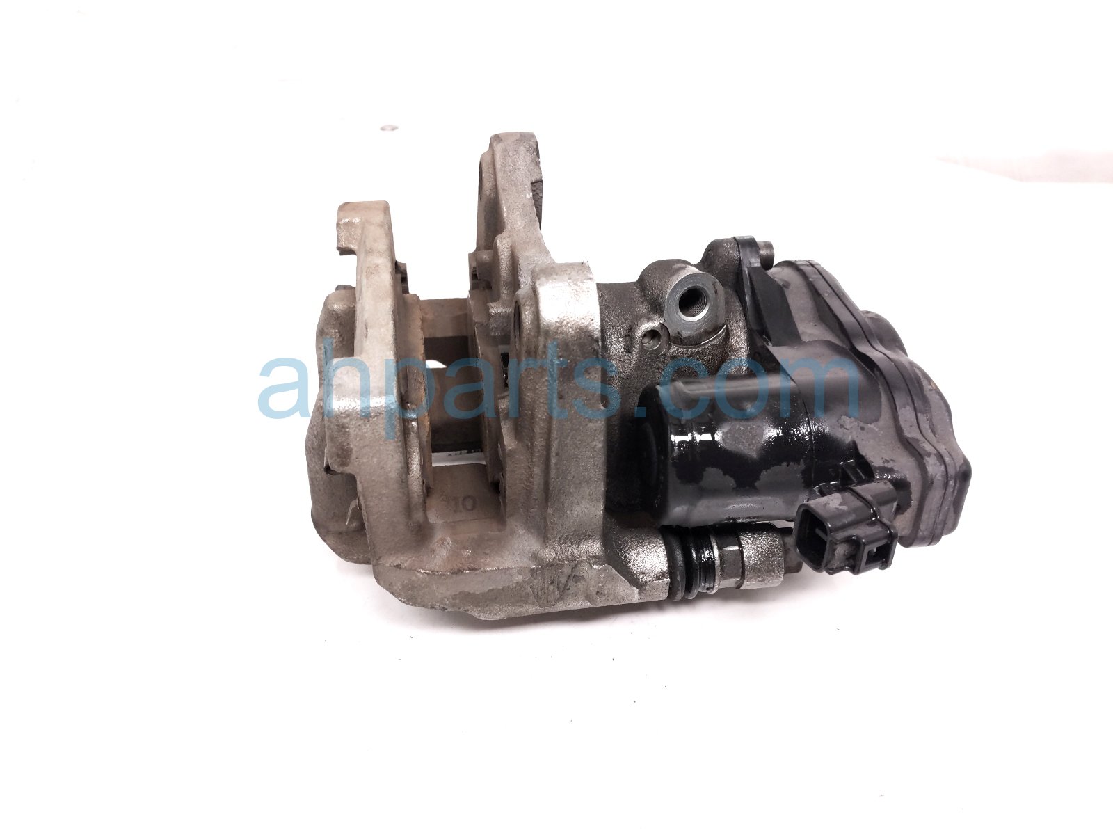 2022 Toyota Sienna Rear Driver Brake Caliper 47850 08020 Replacement 2022 Toyota Sienna Rear Driver Brake Caliper 47850 08020 Replacement thumbnail