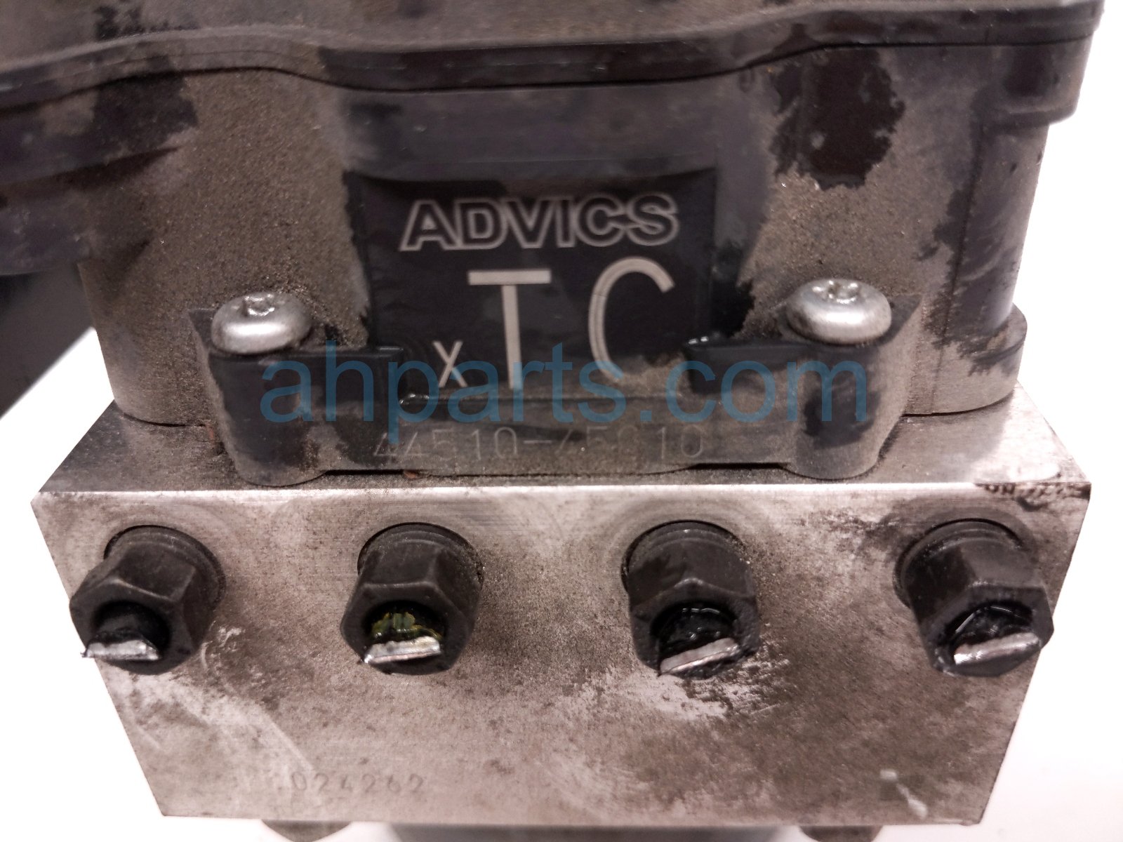 2022 Toyota Sienna (anti Lock Brake) Abs/vsa Pump Modulator 44050 45010 Replacement 2022 Toyota Sienna (anti Lock Brake) Abs/vsa Pump Modulator 44050 45010 Replacement thumbnail