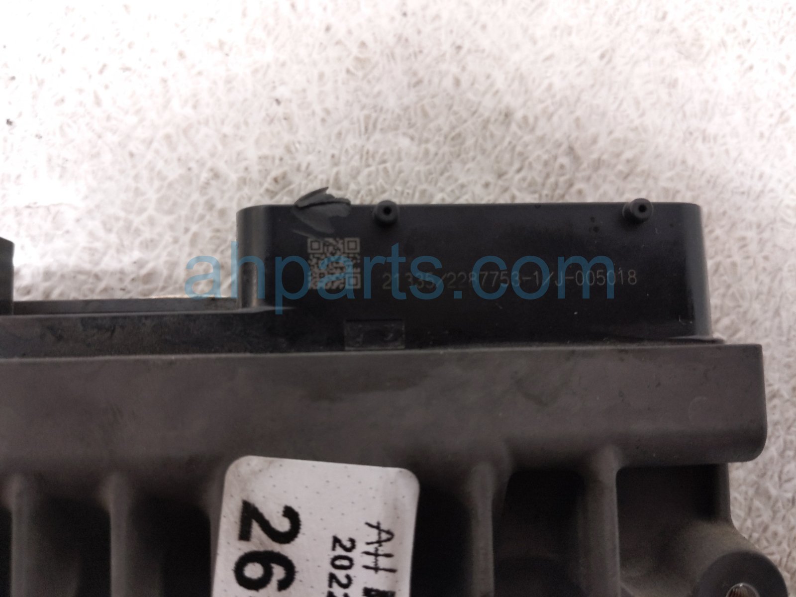 2022 Toyota Sienna Ecu Control Module / Engine Computer Unit At 89661 08700 Replacement 2022 Toyota Sienna Ecu Control Module / Engine Computer Unit At 89661 08700 Replacement thumbnail