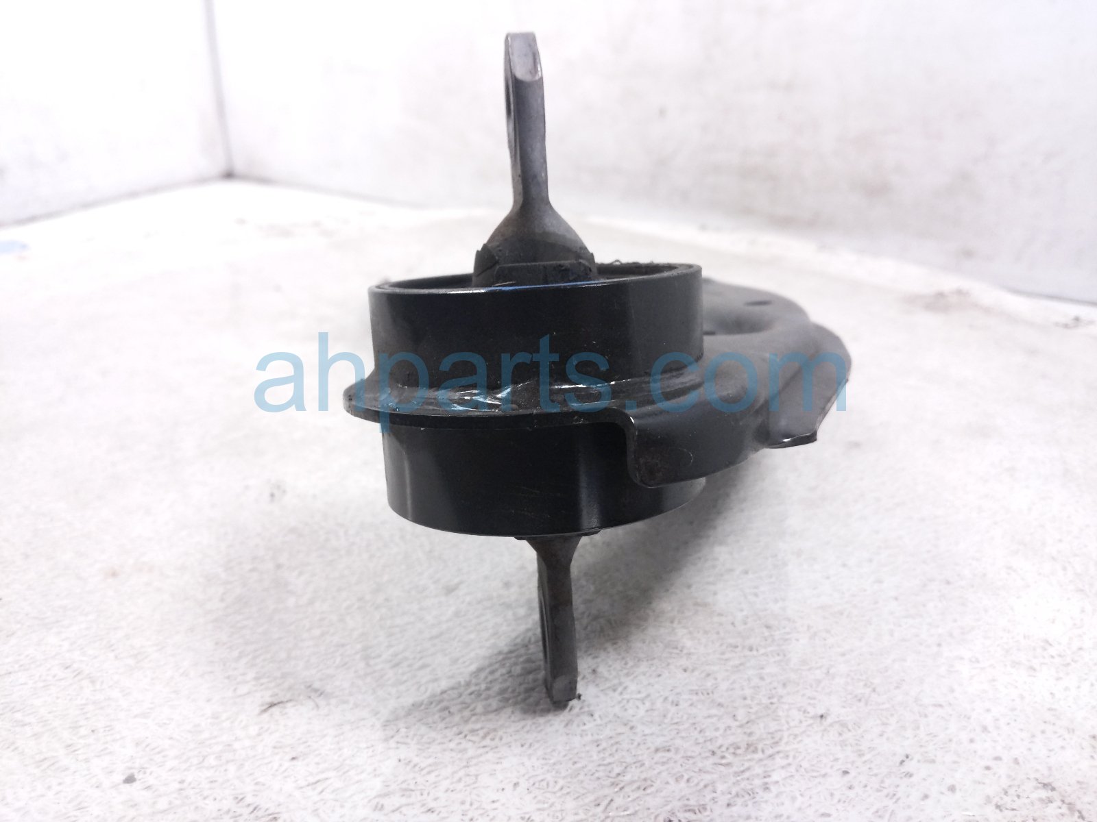 2025 Honda Accord Rear Driver Trailing Lower Control Arm 52365 30A A00 Replacement 2025 Honda Accord Rear Driver Trailing Lower Control Arm 52365 30A A00 Replacement thumbnail