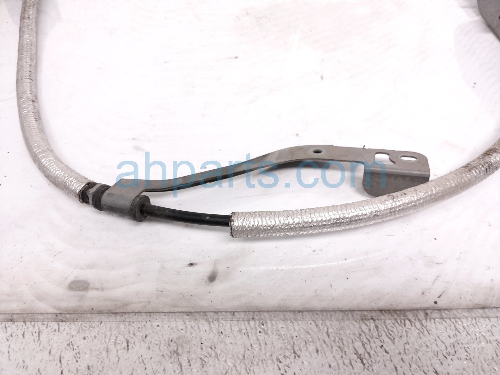 2020 Toyota Camry A/t Shifter Control Wire 2.5l 33820 33400 Replacement 2020 Toyota Camry A/t Shifter Control Wire 2.5l 33820 33400 Replacement thumbnail