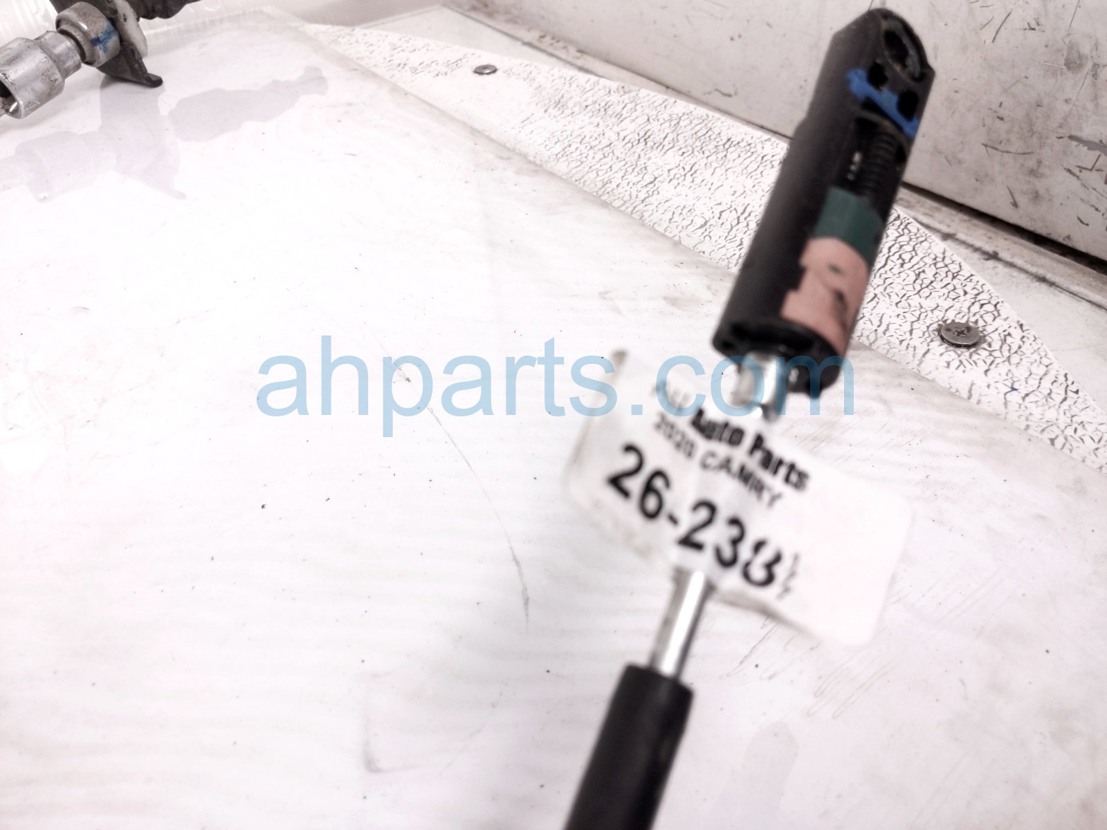 2020 Toyota Camry A/t Shifter Control Wire 2.5l 33820 33400 Replacement 2020 Toyota Camry A/t Shifter Control Wire 2.5l 33820 33400 Replacement thumbnail