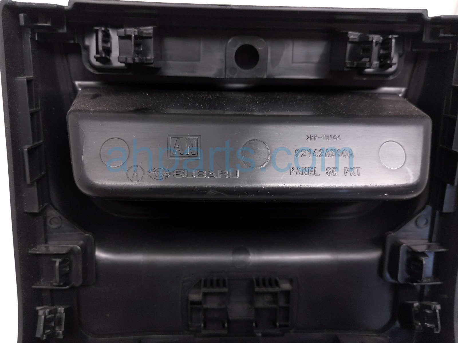 2024 Subaru Legacy Rear Console Storage Tray blk 92142AN00A Replacement 2024 Subaru Legacy Rear Console Storage Tray blk 92142AN00A Replacement thumbnail