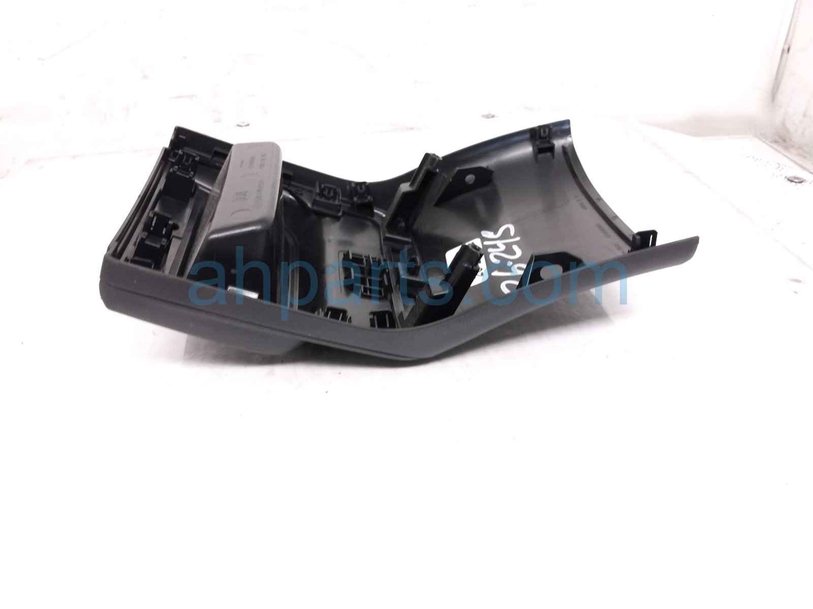 2024 Subaru Legacy Rear Console Storage Tray blk 92142AN00A Replacement 2024 Subaru Legacy Rear Console Storage Tray blk 92142AN00A Replacement thumbnail