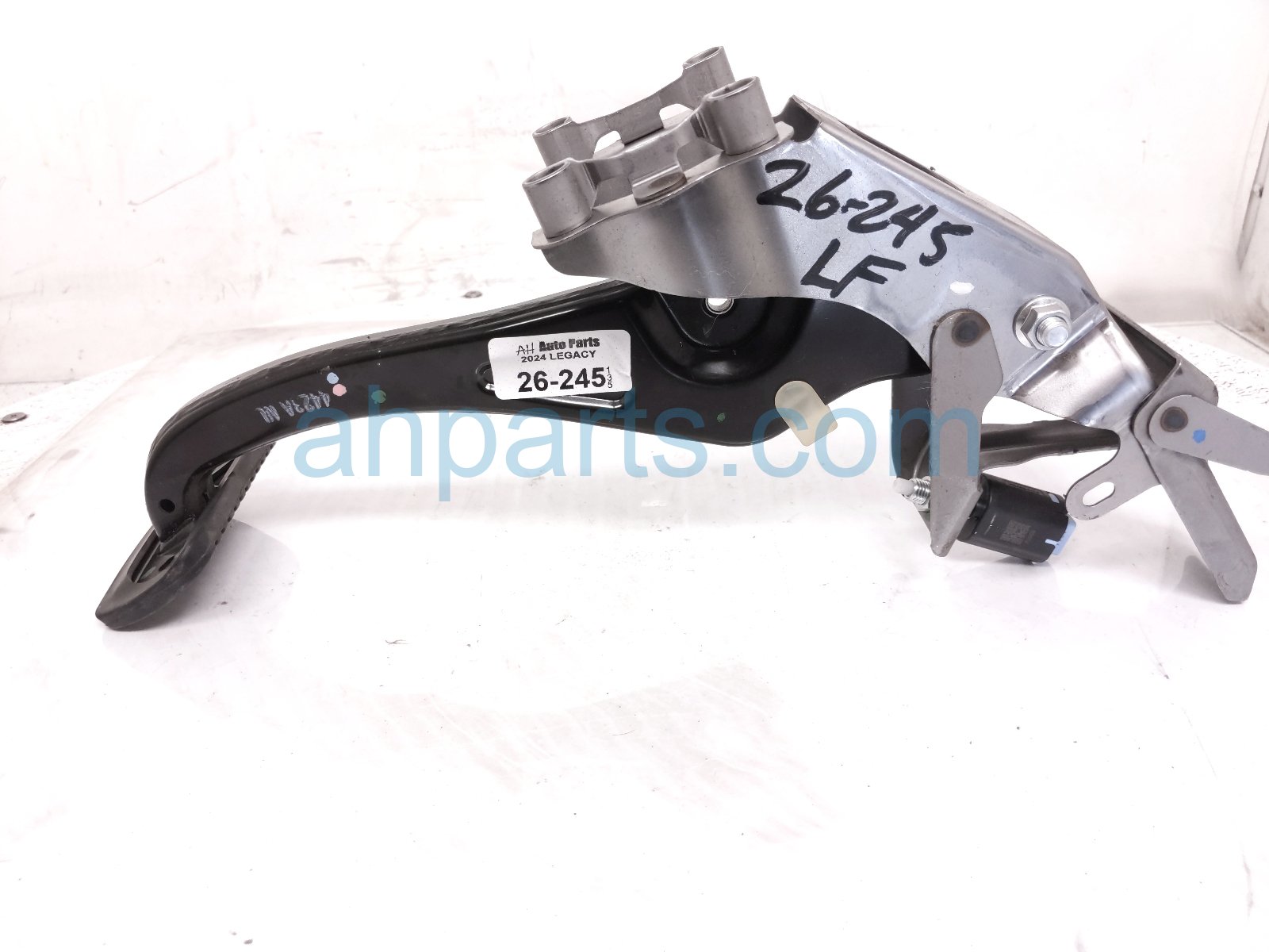 2024 Subaru Legacy Brake Pedal Assy 2.5l Awd 36012FN03A Replacement 2024 Subaru Legacy Brake Pedal Assy 2.5l Awd 36012FN03A Replacement thumbnail