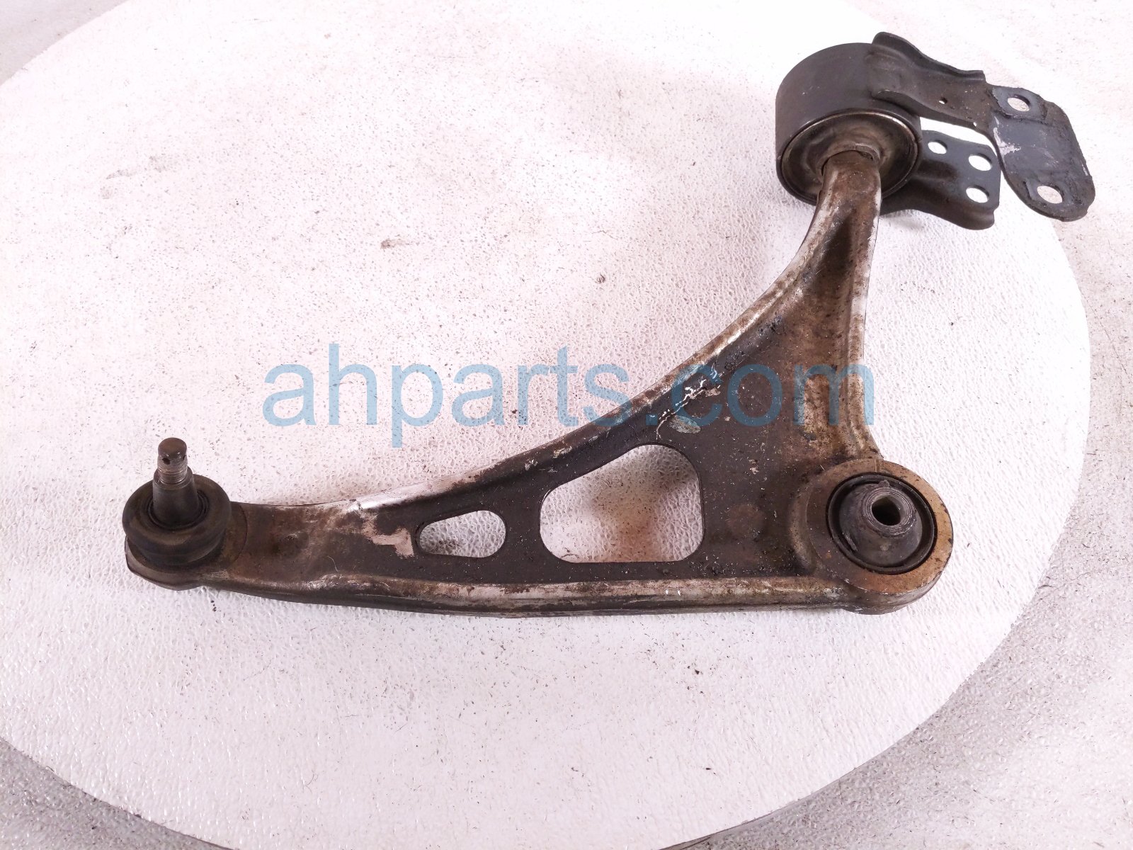 Honda FR/RH LOWER CONTROL ARM