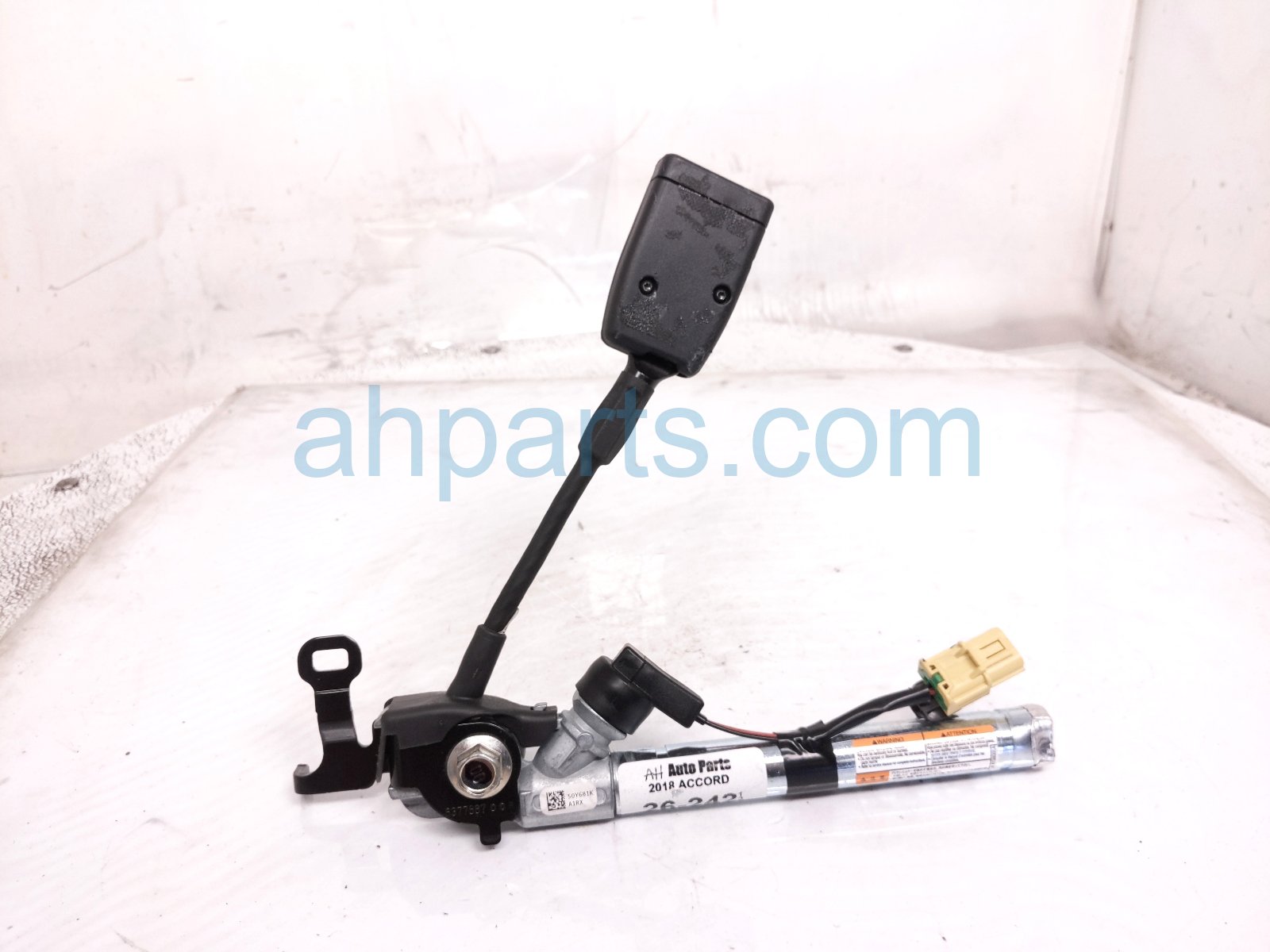 2018 Honda Accord Front Driver Buckle/pretensioner 81825 TVA A01ZA Replacement 2018 Honda Accord Front Driver Buckle/pretensioner 81825 TVA A01ZA Replacement thumbnail