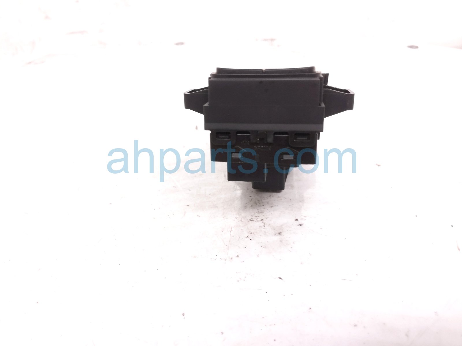 2018 Honda Accord Electronic Parking Brake Switch 35355 TVA A61 Replacement 2018 Honda Accord Electronic Parking Brake Switch 35355 TVA A61 Replacement thumbnail