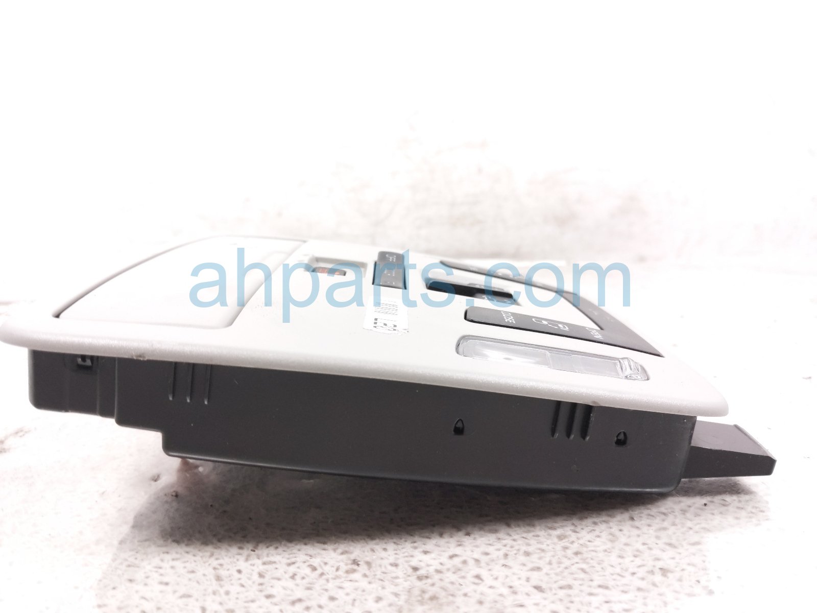 2022 Toyota Sienna Roof Console / Map Lt W/sun Grey 63650 08720 B0 Replacement 2022 Toyota Sienna Roof Console / Map Lt W/sun Grey 63650 08720 B0 Replacement thumbnail