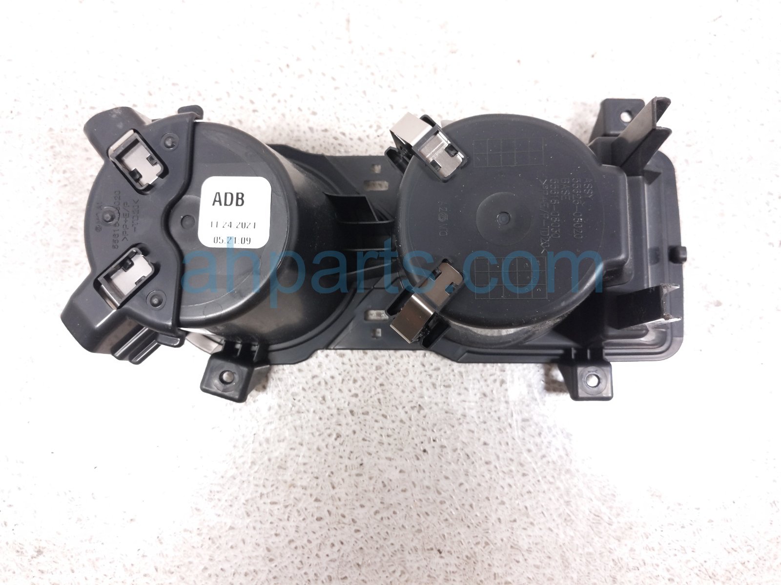 2022 Toyota Sienna Center Console Cup Holder Gray 55625 08020 Replacement 2022 Toyota Sienna Center Console Cup Holder Gray 55625 08020 Replacement thumbnail
