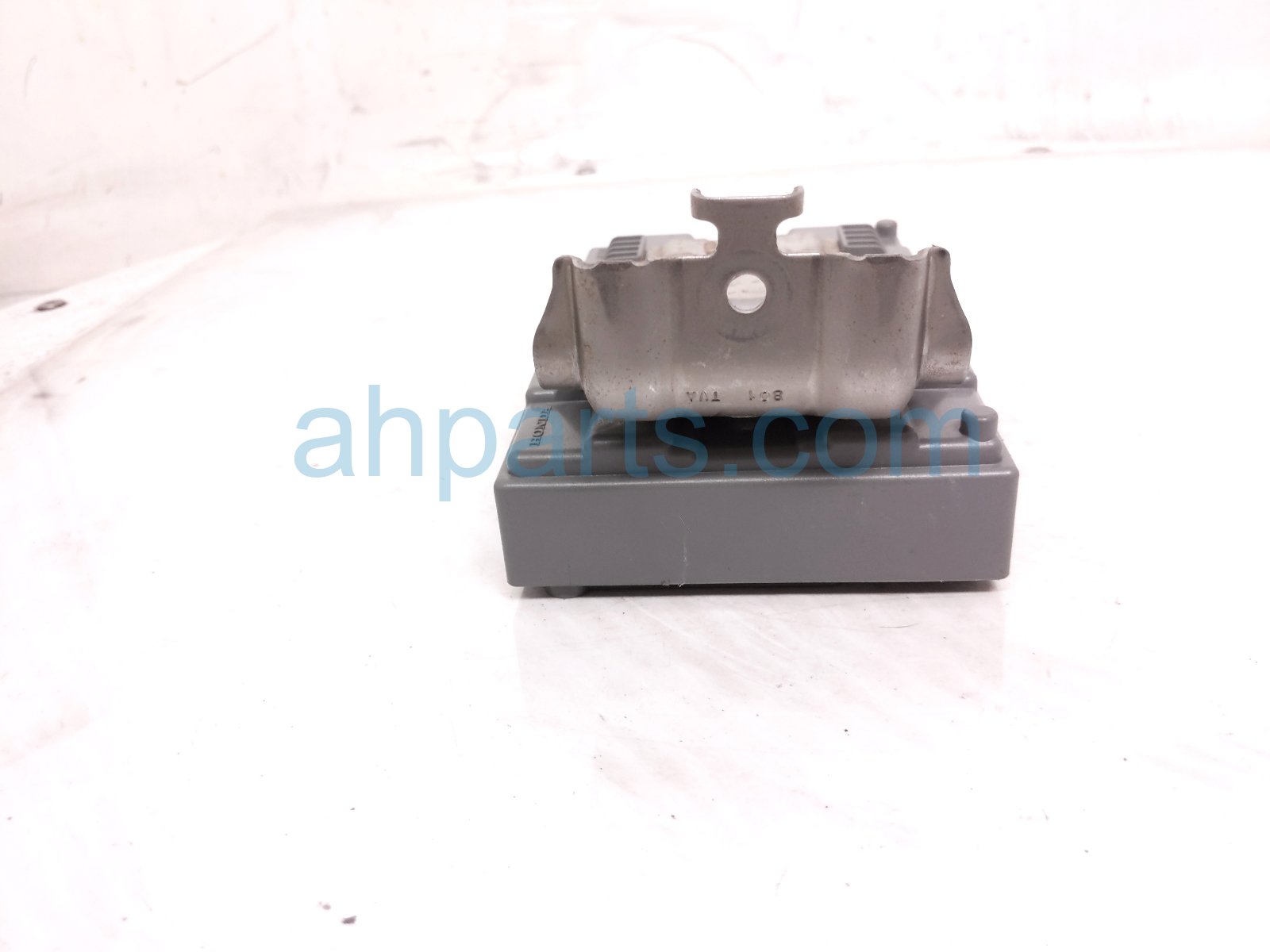 2018 Honda Accord Body Control Module Unit (bcm) 38800 TVA A32 Replacement 2018 Honda Accord Body Control Module Unit (bcm) 38800 TVA A32 Replacement thumbnail
