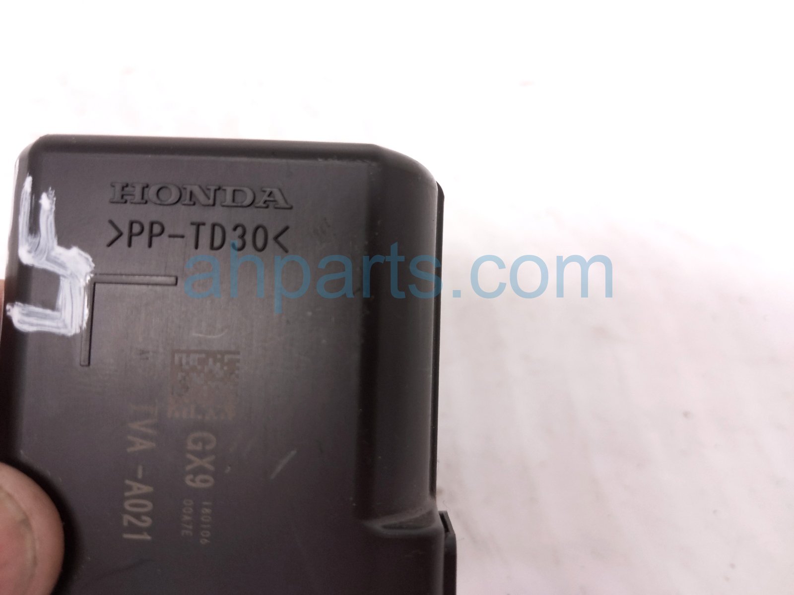 2018 Honda Accord Can Gateway Control Module Unit 38890 TVA A02 Replacement 2018 Honda Accord Can Gateway Control Module Unit 38890 TVA A02 Replacement thumbnail