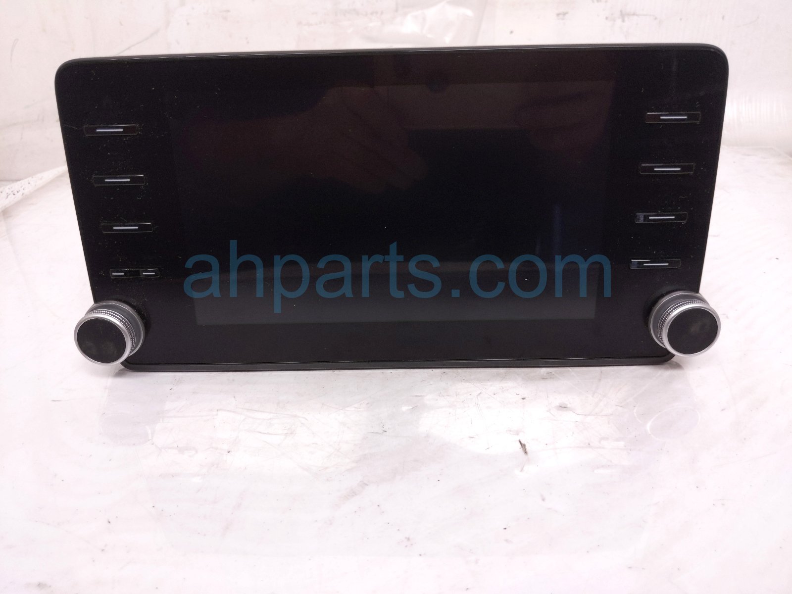 2018 Honda Accord Upper Display Screen W/ Navi 39710 TVA A22 Replacement 2018 Honda Accord Upper Display Screen W/ Navi 39710 TVA A22 Replacement thumbnail