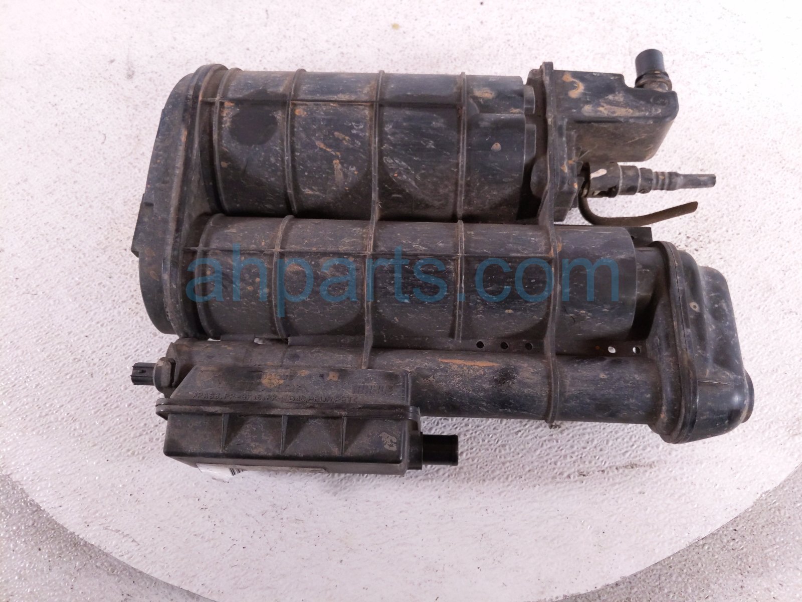2020 Honda Pilot Fuel Vapor Charcoal Canister 3.5l 17011 TG7 A11 Replacement 2020 Honda Pilot Fuel Vapor Charcoal Canister 3.5l 17011 TG7 A11 Replacement thumbnail