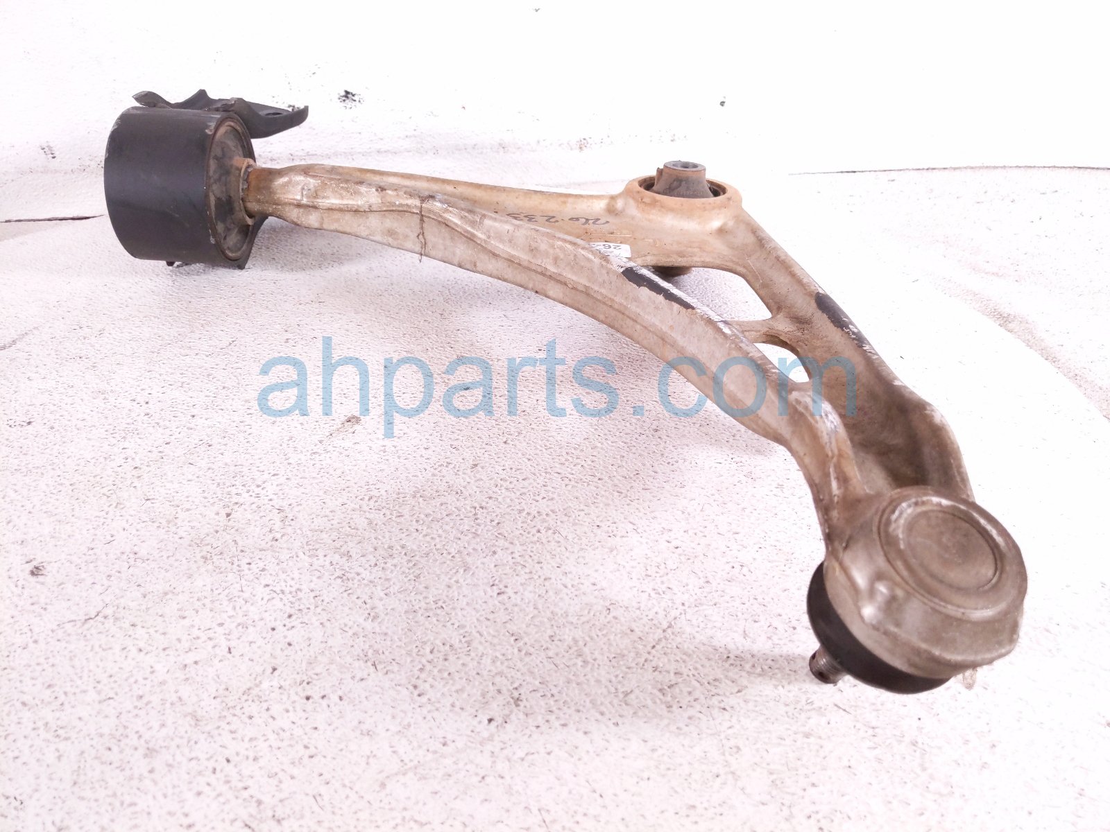 2020 Honda Pilot Front Driver Lower Control Arm 51360 TZ5 A10 Replacement 2020 Honda Pilot Front Driver Lower Control Arm 51360 TZ5 A10 Replacement thumbnail