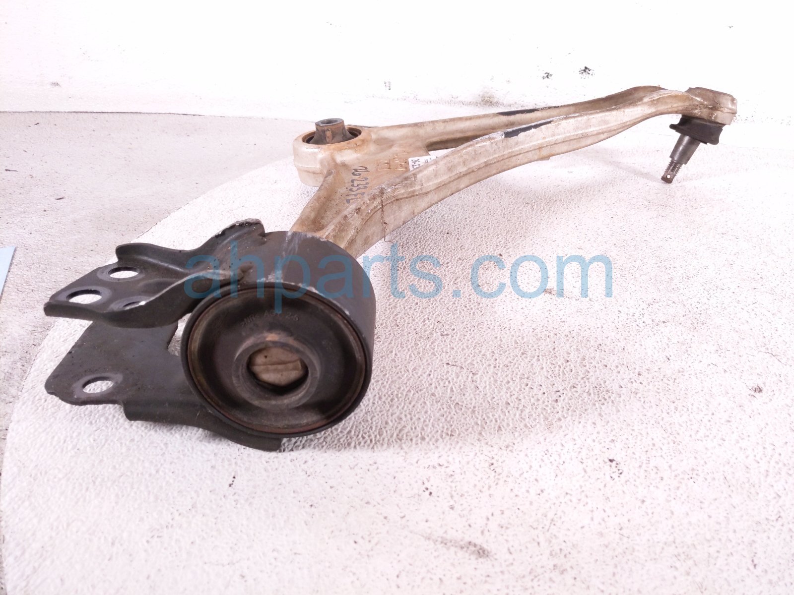 2020 Honda Pilot Front Driver Lower Control Arm 51360 TZ5 A10 Replacement 2020 Honda Pilot Front Driver Lower Control Arm 51360 TZ5 A10 Replacement thumbnail