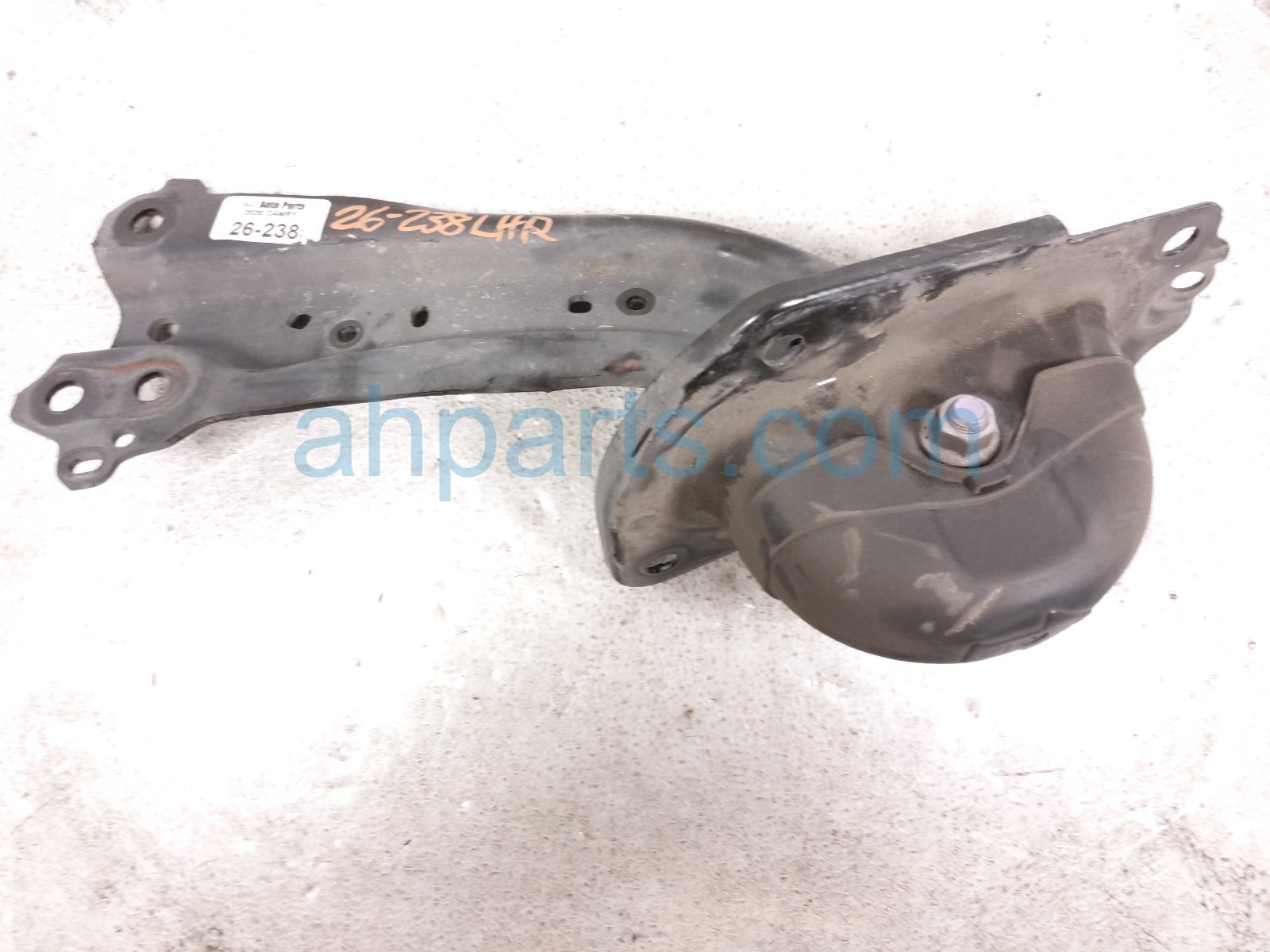 2020 Toyota Camry Front Rear Driver Trailing Lower Control Arm 48780 33090 Replacement 2020 Toyota Camry Front Rear Driver Trailing Lower Control Arm 48780 33090 Replacement thumbnail