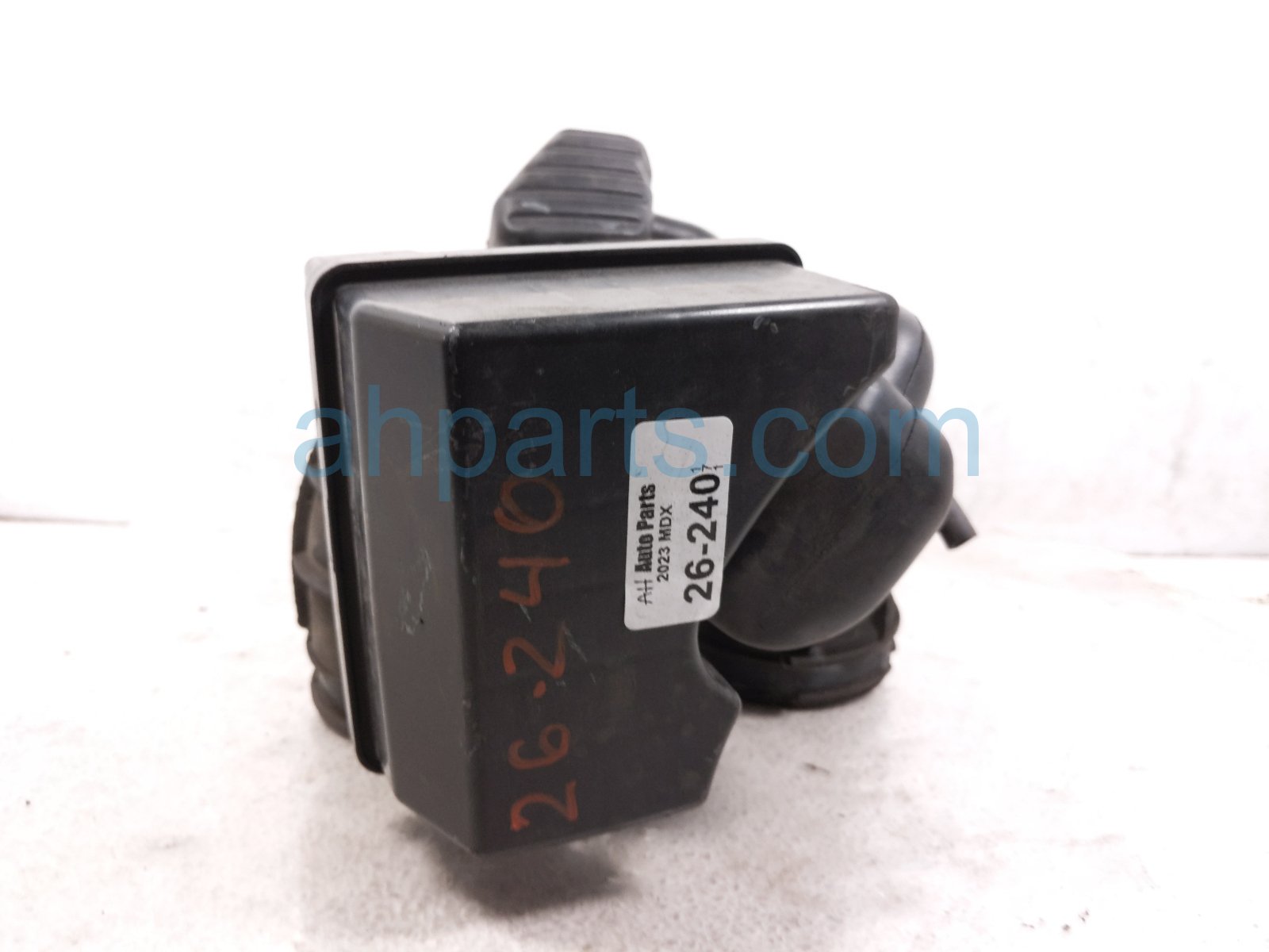 2023 Acura MDX Air Intake Hose W/resonator 3.5l 17223 61A A00 Replacement 2023 Acura MDX Air Intake Hose W/resonator 3.5l 17223 61A A00 Replacement thumbnail