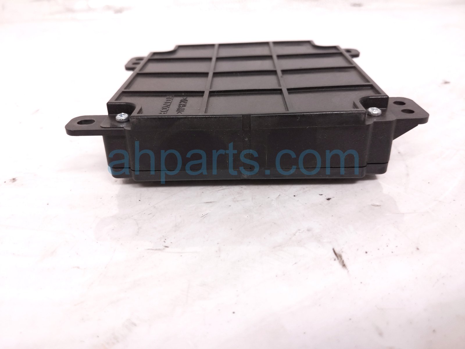 2018 Honda Accord Auto A/c Computer Assy 79600 TVA A41 Replacement 2018 Honda Accord Auto A/c Computer Assy 79600 TVA A41 Replacement thumbnail