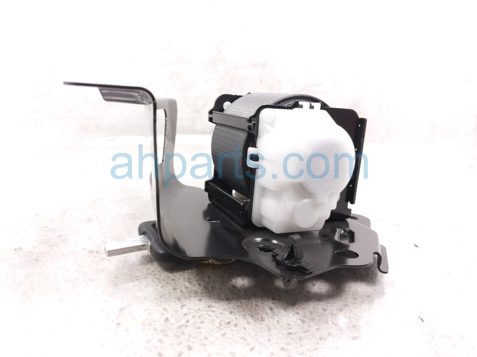 2022 Toyota Sienna Rear Seat 3rd Row Mid Belt Retractor Black 73510 08021 B0 Replacement 2022 Toyota Sienna Rear Seat 3rd Row Mid Belt Retractor Black 73510 08021 B0 Replacement thumbnail