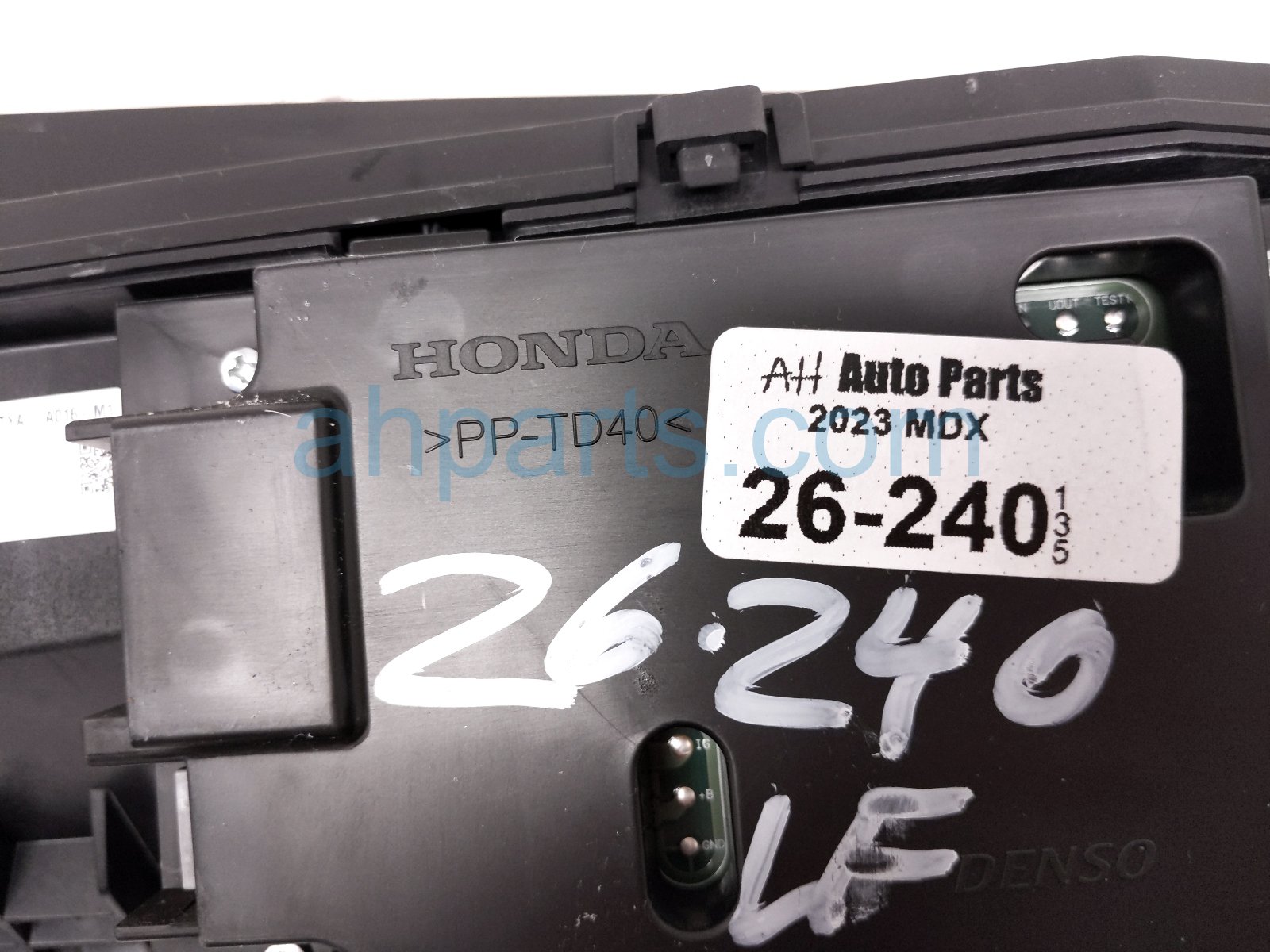 2023 Acura MDX Heads Up Display Replacement 2023 Acura MDX Heads Up Display Replacement thumbnail