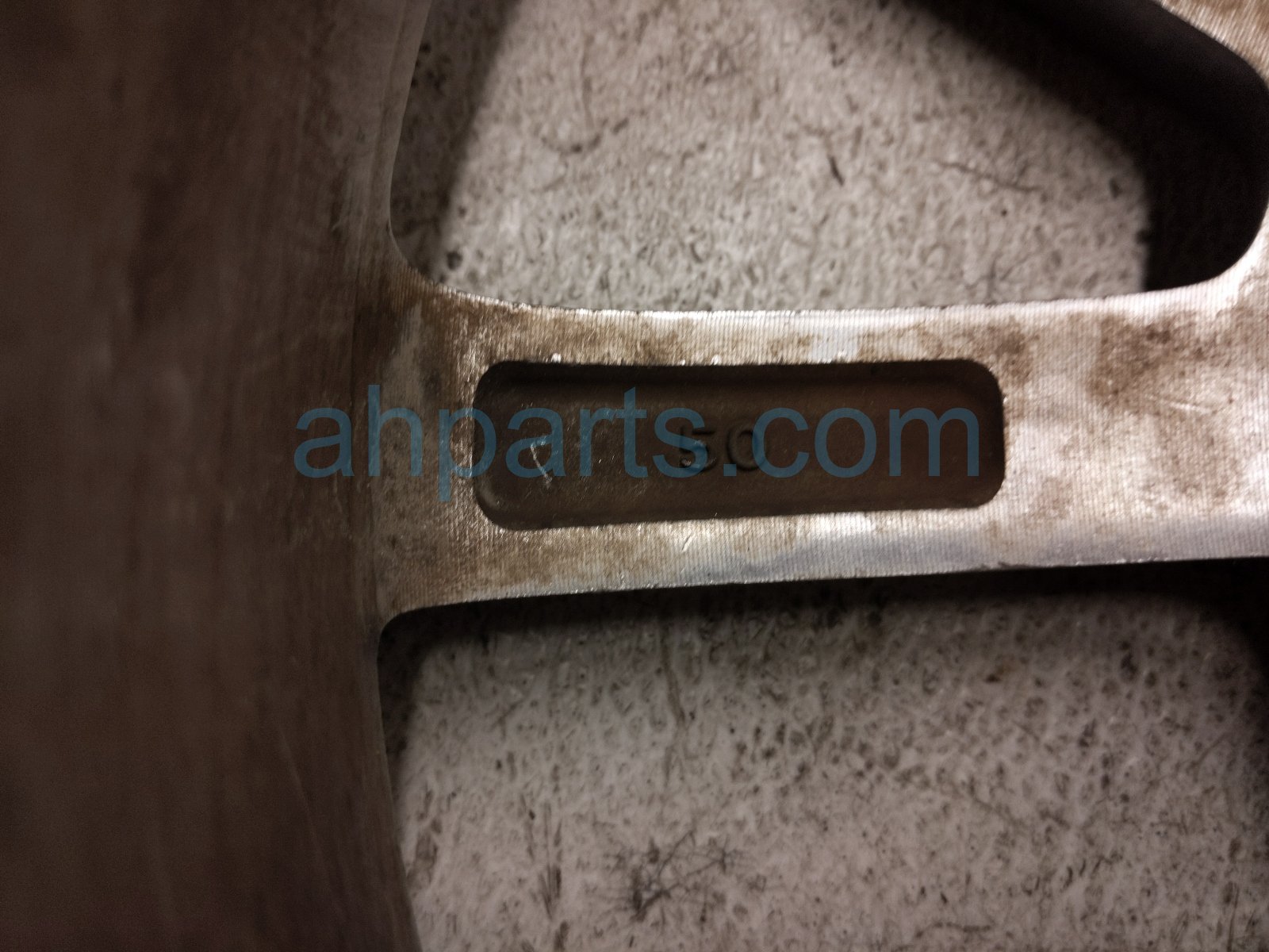 2015 Acura TLX Front Passenger Wheel / Rim 42700 TZ3 A31 Replacement 2015 Acura TLX Front Passenger Wheel / Rim 42700 TZ3 A31 Replacement thumbnail