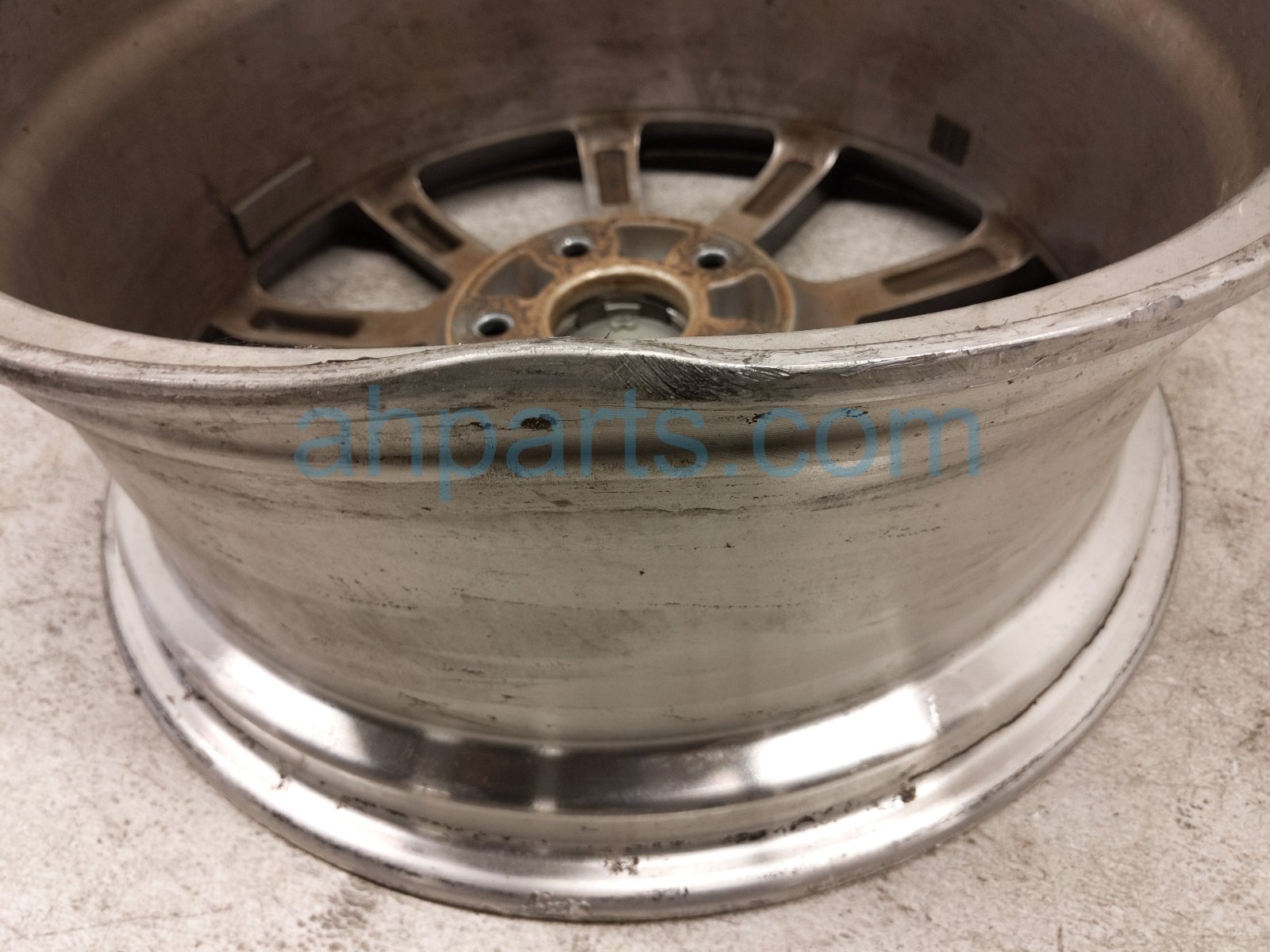 2015 Acura TLX Front Passenger Wheel / Rim 42700 TZ3 A31 Replacement 2015 Acura TLX Front Passenger Wheel / Rim 42700 TZ3 A31 Replacement thumbnail