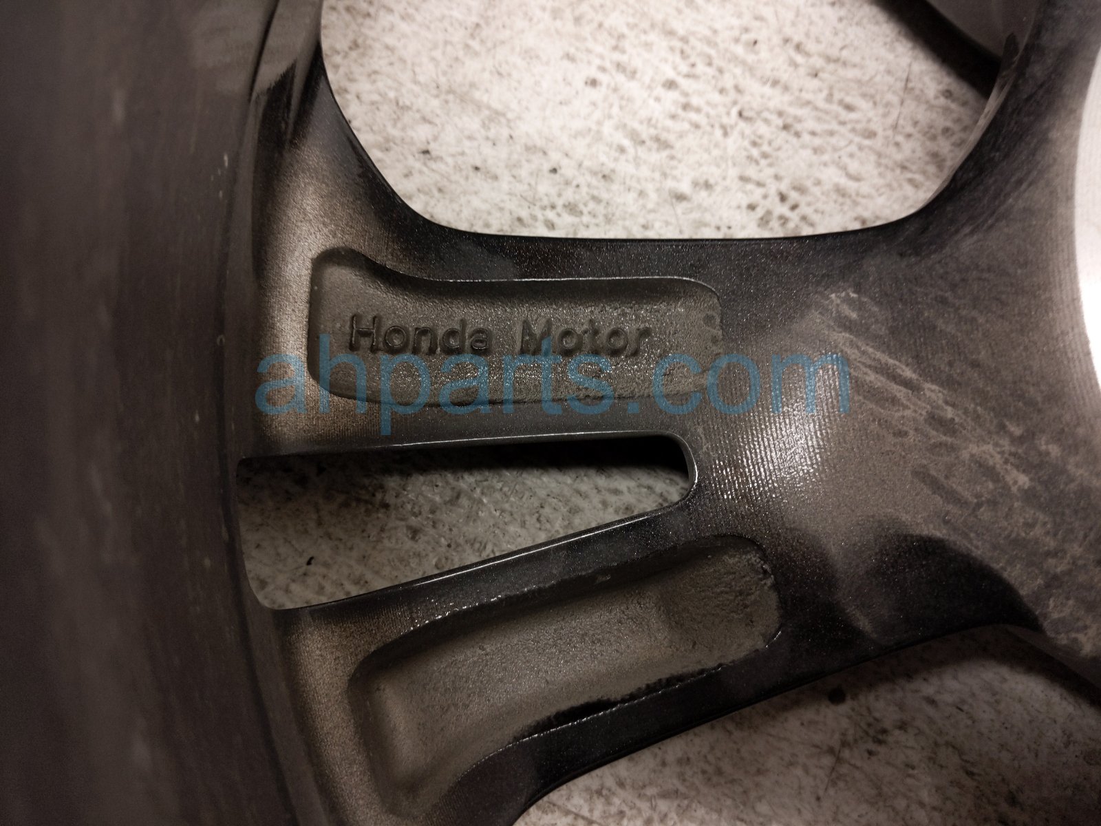 2024 Honda Accord Rear Passenger Wheel / Rim 42800 30B AB0 Replacement 2024 Honda Accord Rear Passenger Wheel / Rim 42800 30B AB0 Replacement thumbnail