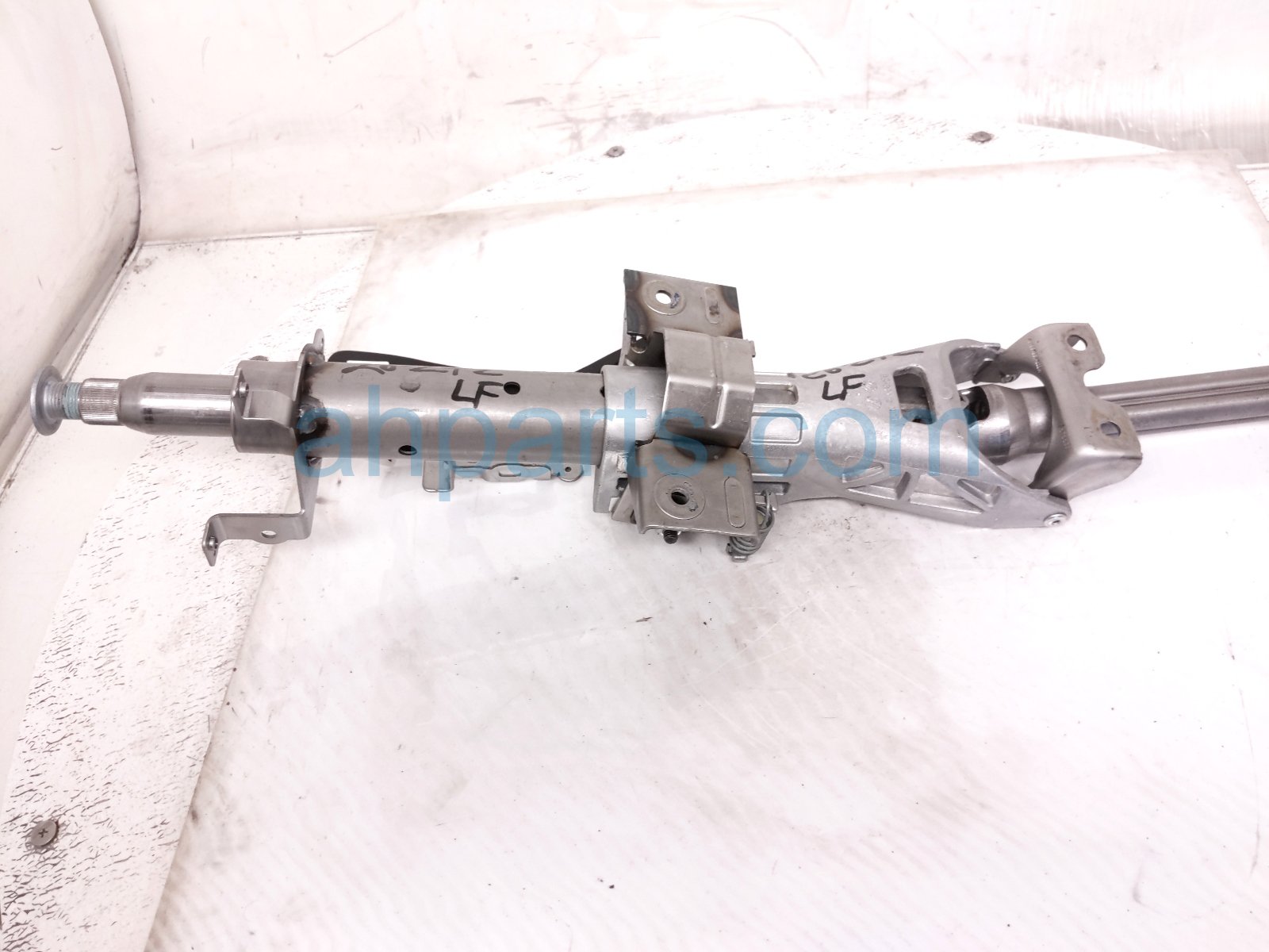 2018 Honda Accord Shaft Steering Column Assy Touring 53200 TVA A04 Replacement 2018 Honda Accord Shaft Steering Column Assy Touring 53200 TVA A04 Replacement thumbnail