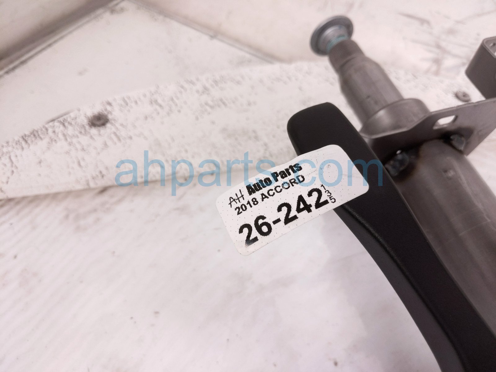 2018 Honda Accord Shaft Steering Column Assy Touring 53200 TVA A04 Replacement 2018 Honda Accord Shaft Steering Column Assy Touring 53200 TVA A04 Replacement thumbnail