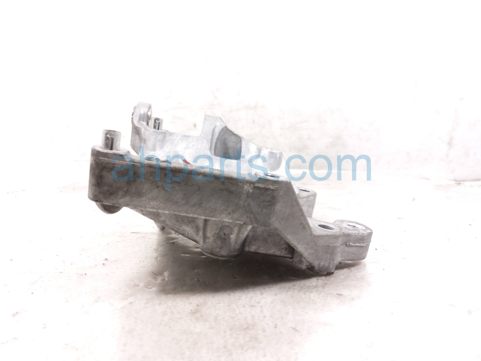 2023 Acura MDX Ac Pump Compressor Bracket 38930 61A A00 Replacement 2023 Acura MDX Ac Pump Compressor Bracket 38930 61A A00 Replacement thumbnail