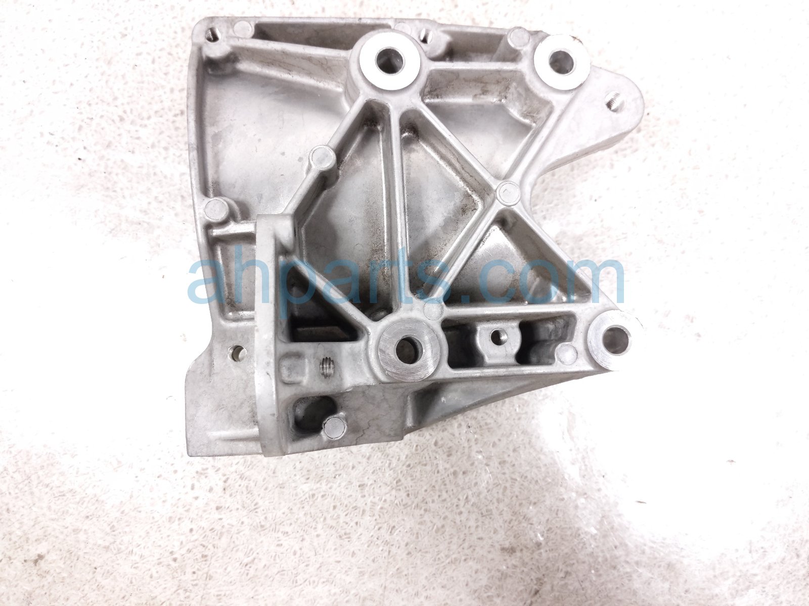 2023 Acura MDX Ac Pump Compressor Bracket 38930 61A A00 Replacement 2023 Acura MDX Ac Pump Compressor Bracket 38930 61A A00 Replacement thumbnail