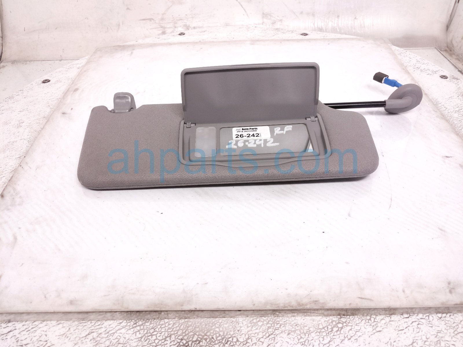 2018 Honda Accord Passenger Sun Visor Grey 83230 TVA A01ZC Replacement 2018 Honda Accord Passenger Sun Visor Grey 83230 TVA A01ZC Replacement thumbnail