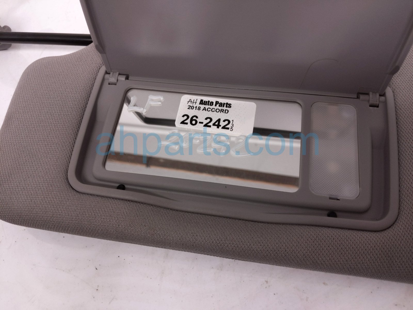 2018 Honda Accord Driver Sun Visor Grey 83280 TVA A01ZC Replacement 2018 Honda Accord Driver Sun Visor Grey 83280 TVA A01ZC Replacement thumbnail