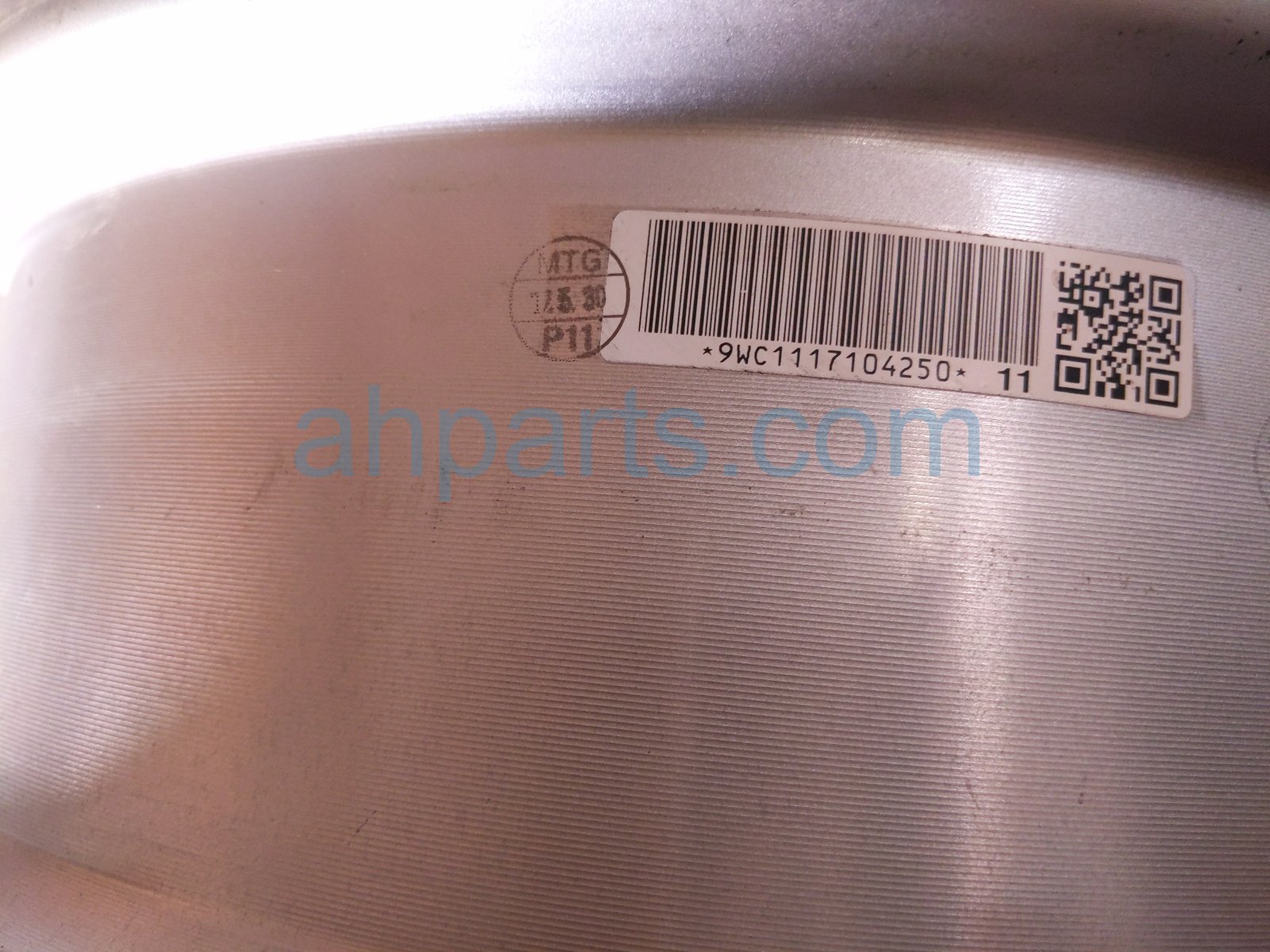 2018 Toyota Camry Rear Passenger Wheel / Rim 42611 33C60 Replacement 2018 Toyota Camry Rear Passenger Wheel / Rim 42611 33C60 Replacement thumbnail
