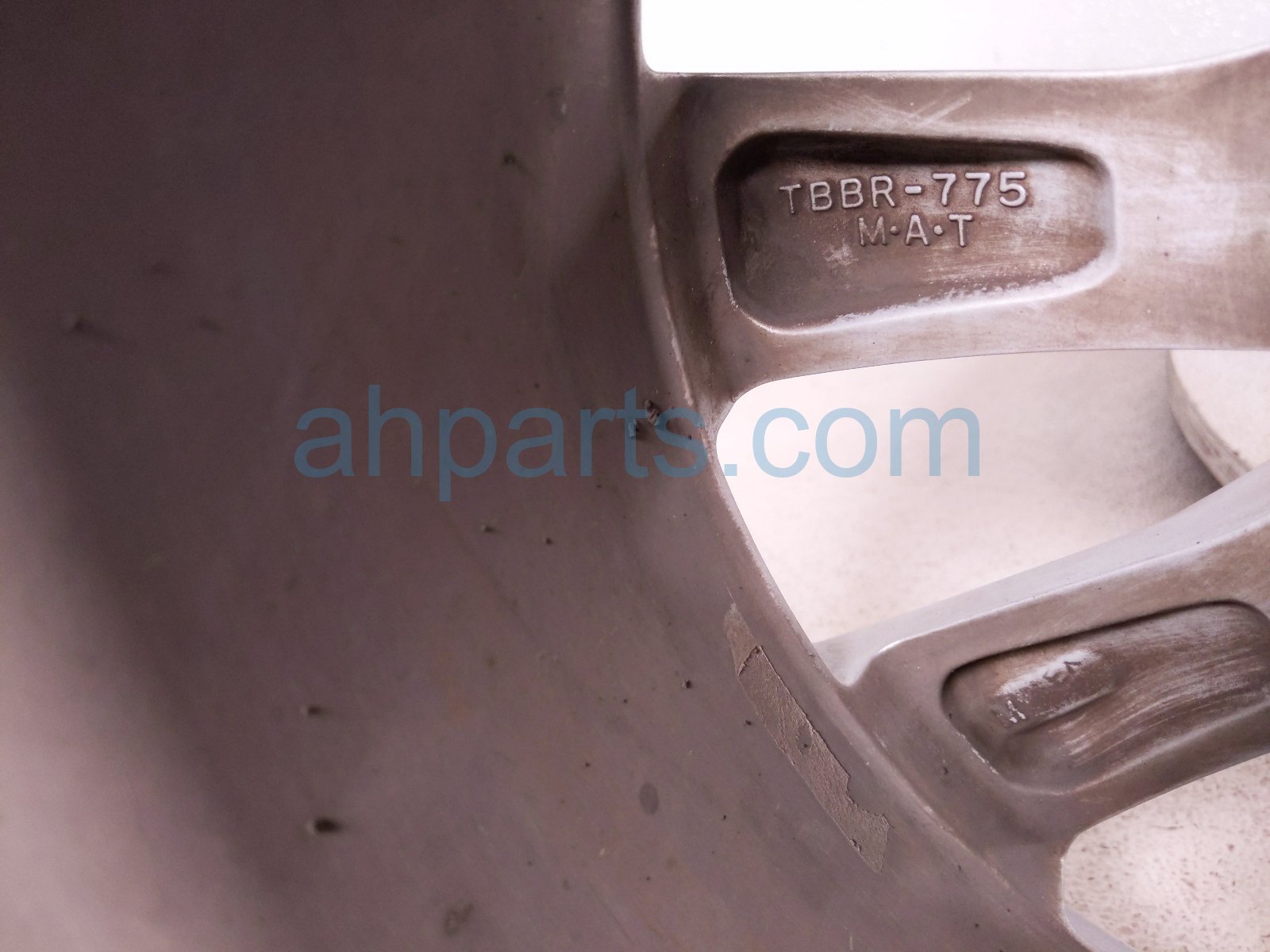 2018 Toyota Camry Rear Passenger Wheel / Rim 42611 33C60 Replacement 2018 Toyota Camry Rear Passenger Wheel / Rim 42611 33C60 Replacement thumbnail