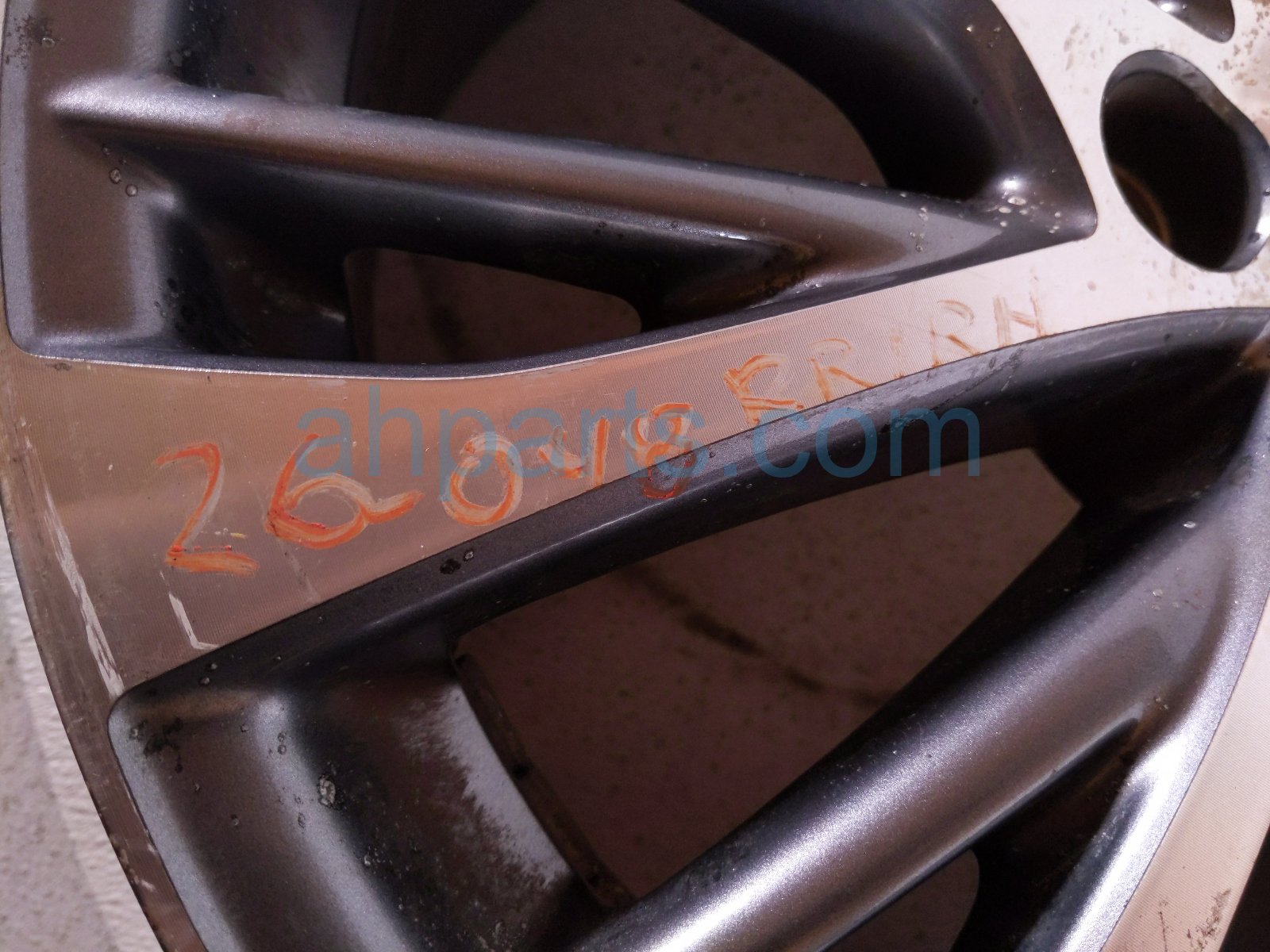 2019 Lexus Es300h Rear Passenger Wheel / Rim 18x8 42611 33E60 Replacement 2019 Lexus Es300h Rear Passenger Wheel / Rim 18x8 42611 33E60 Replacement thumbnail