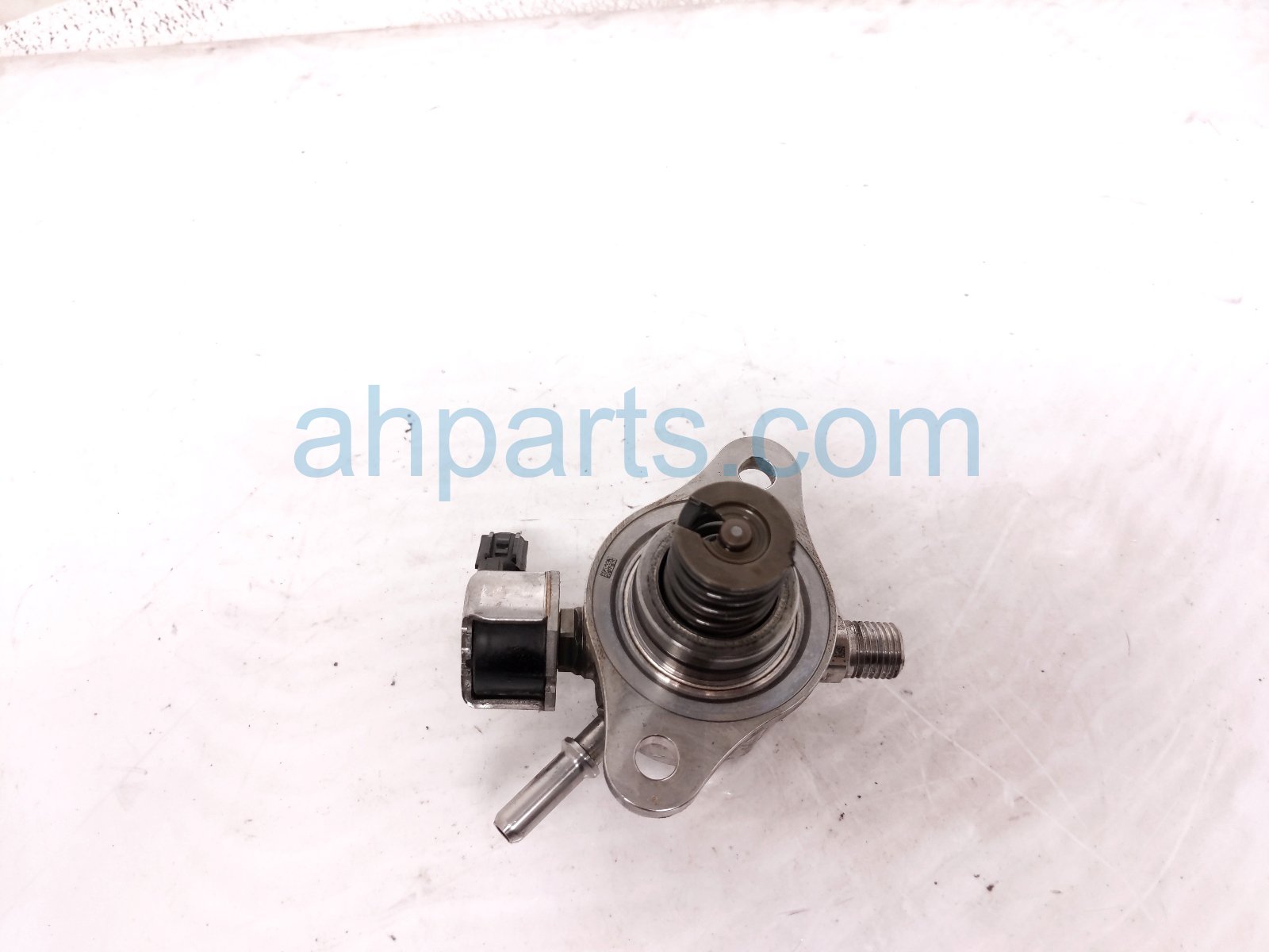 2022 Toyota Sienna High Pressure Fuel Pump Engine Mtd 23101 F0010 Replacement 2022 Toyota Sienna High Pressure Fuel Pump Engine Mtd 23101 F0010 Replacement thumbnail