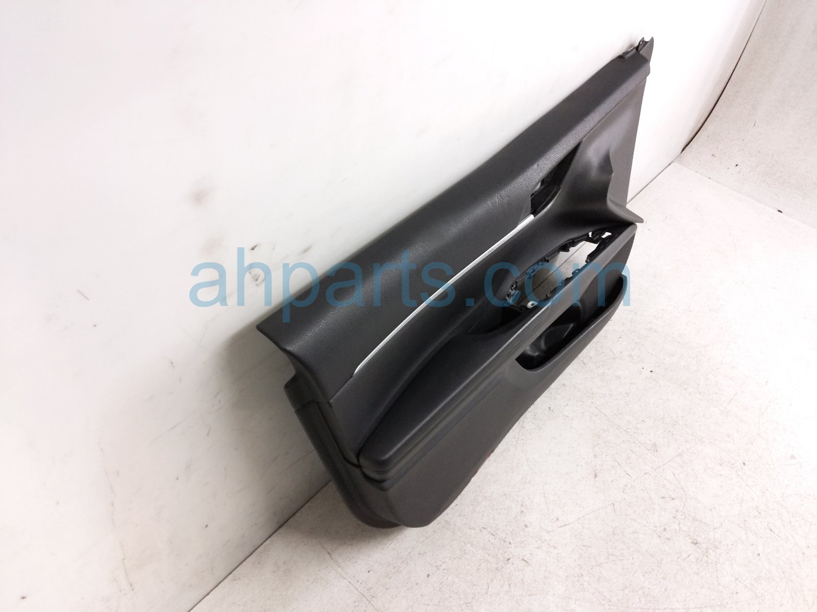 2020 Toyota Camry Trim / Liner Front Driver Interior Door Panel Blk Se 67620 06N00 C3 Replacement 2020 Toyota Camry Trim / Liner Front Driver Interior Door Panel Blk Se 67620 06N00 C3 Replacement thumbnail