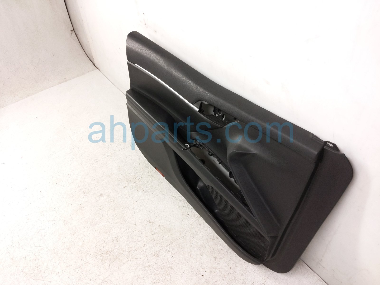 2020 Toyota Camry Trim / Liner Front Driver Interior Door Panel Blk Se 67620 06N00 C3 Replacement 2020 Toyota Camry Trim / Liner Front Driver Interior Door Panel Blk Se 67620 06N00 C3 Replacement thumbnail