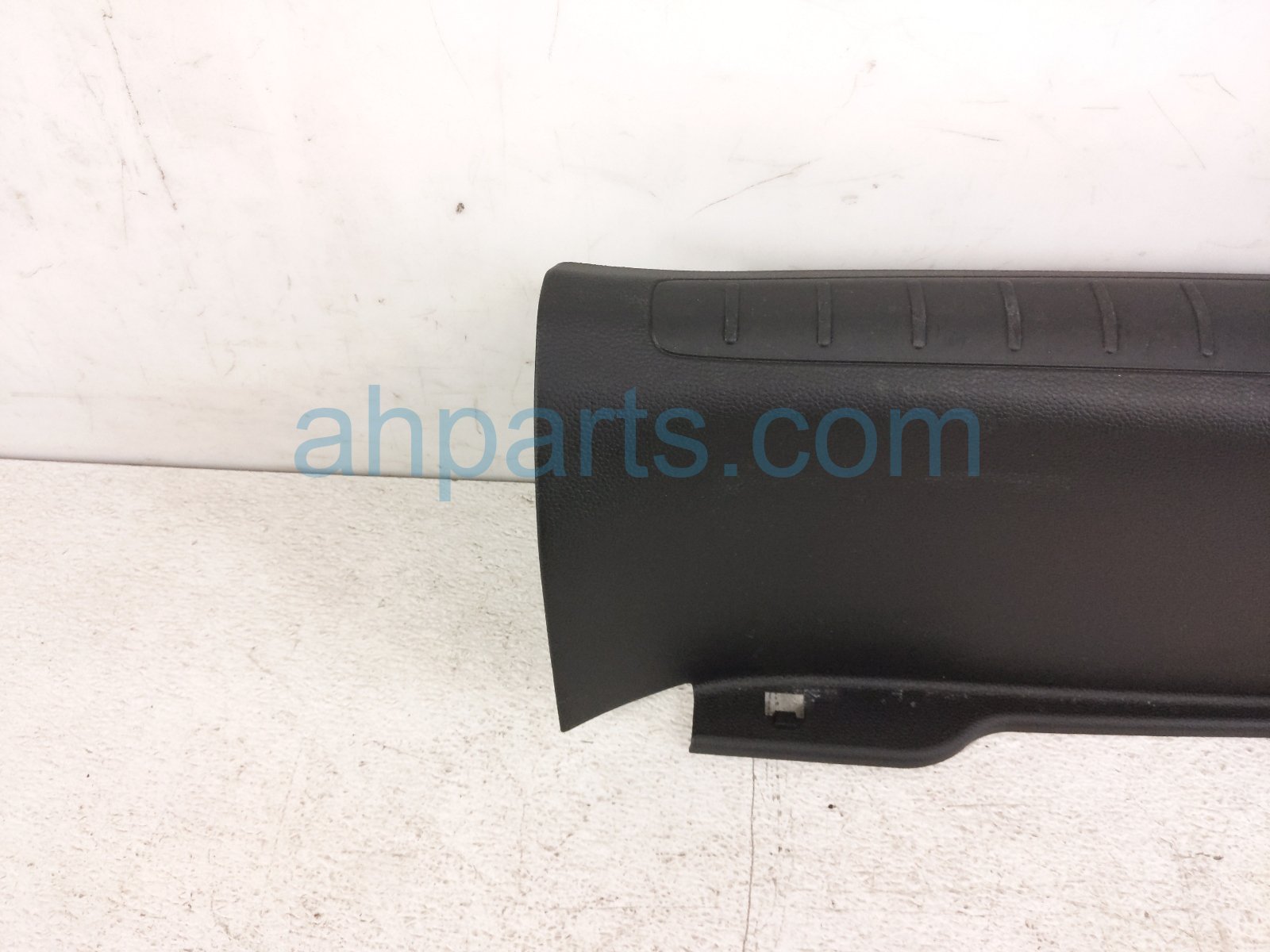 2019 Honda Accord Rear Trunk Sill Trim Panel Black 84641 TVA A00 Replacement 2019 Honda Accord Rear Trunk Sill Trim Panel Black 84641 TVA A00 Replacement thumbnail