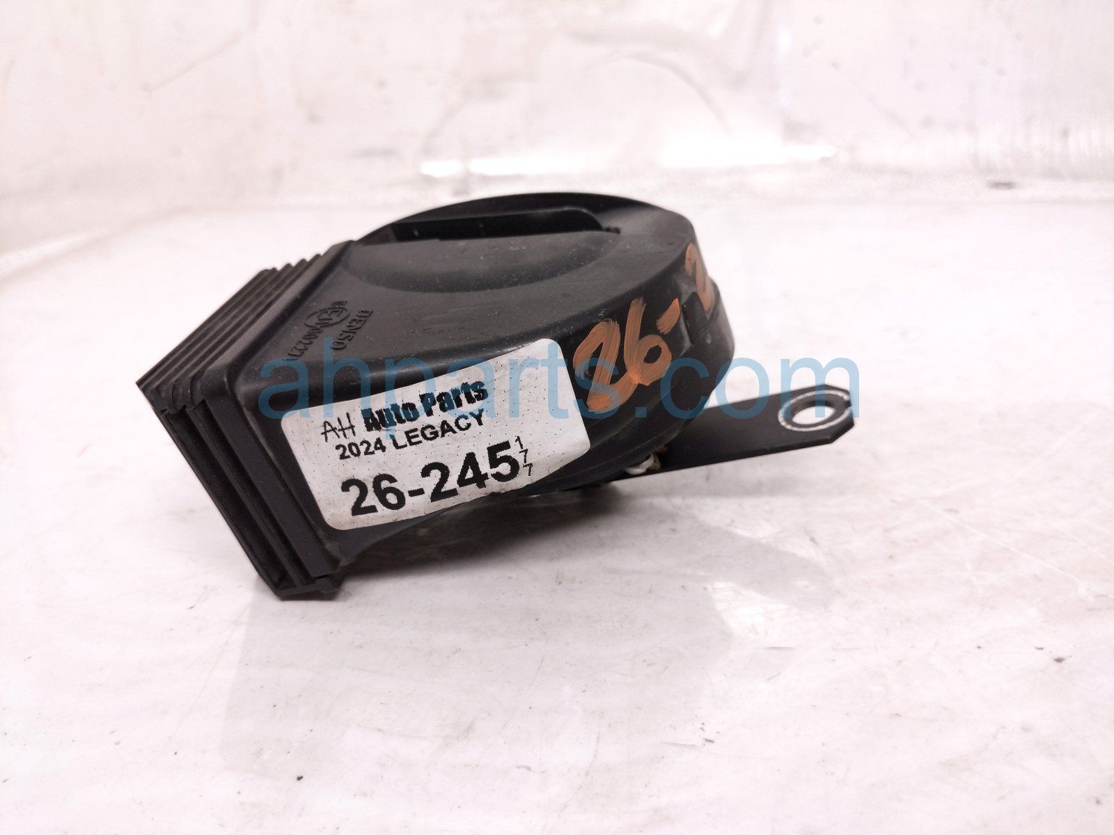 2024 Subaru Legacy Low Note Horn 86012AN20A Replacement 2024 Subaru Legacy Low Note Horn 86012AN20A Replacement thumbnail